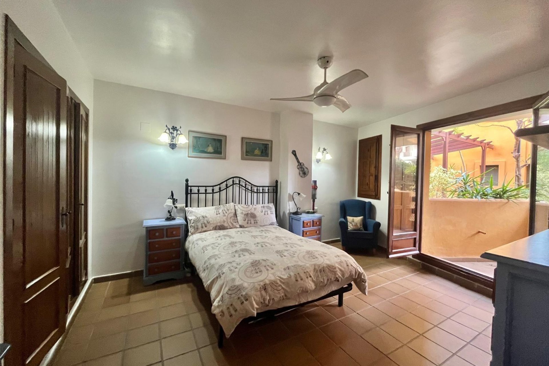 Resale - Apartment -
Torrevieja - Punta Prima