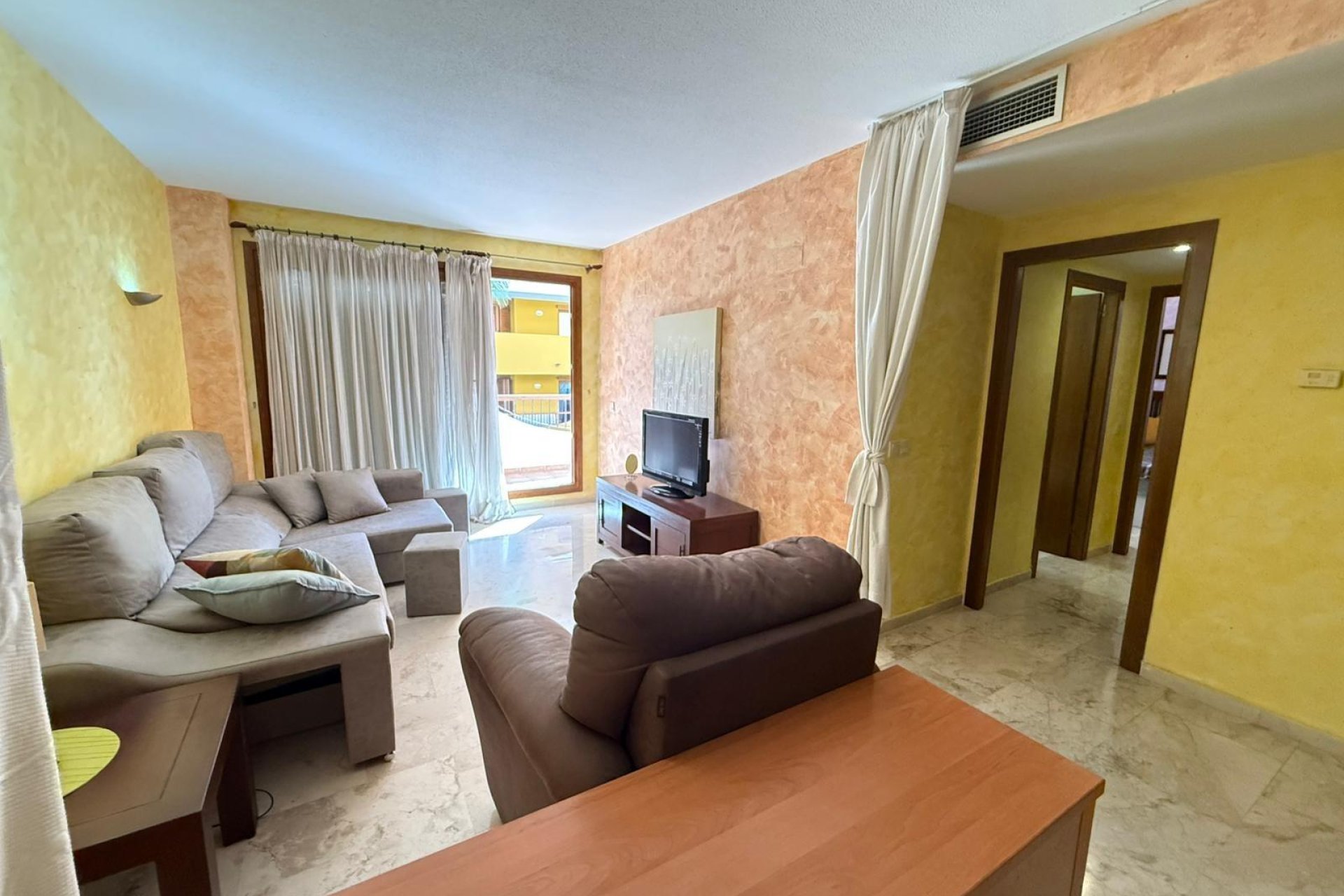 Resale - Apartment -
Torrevieja - Punta Prima