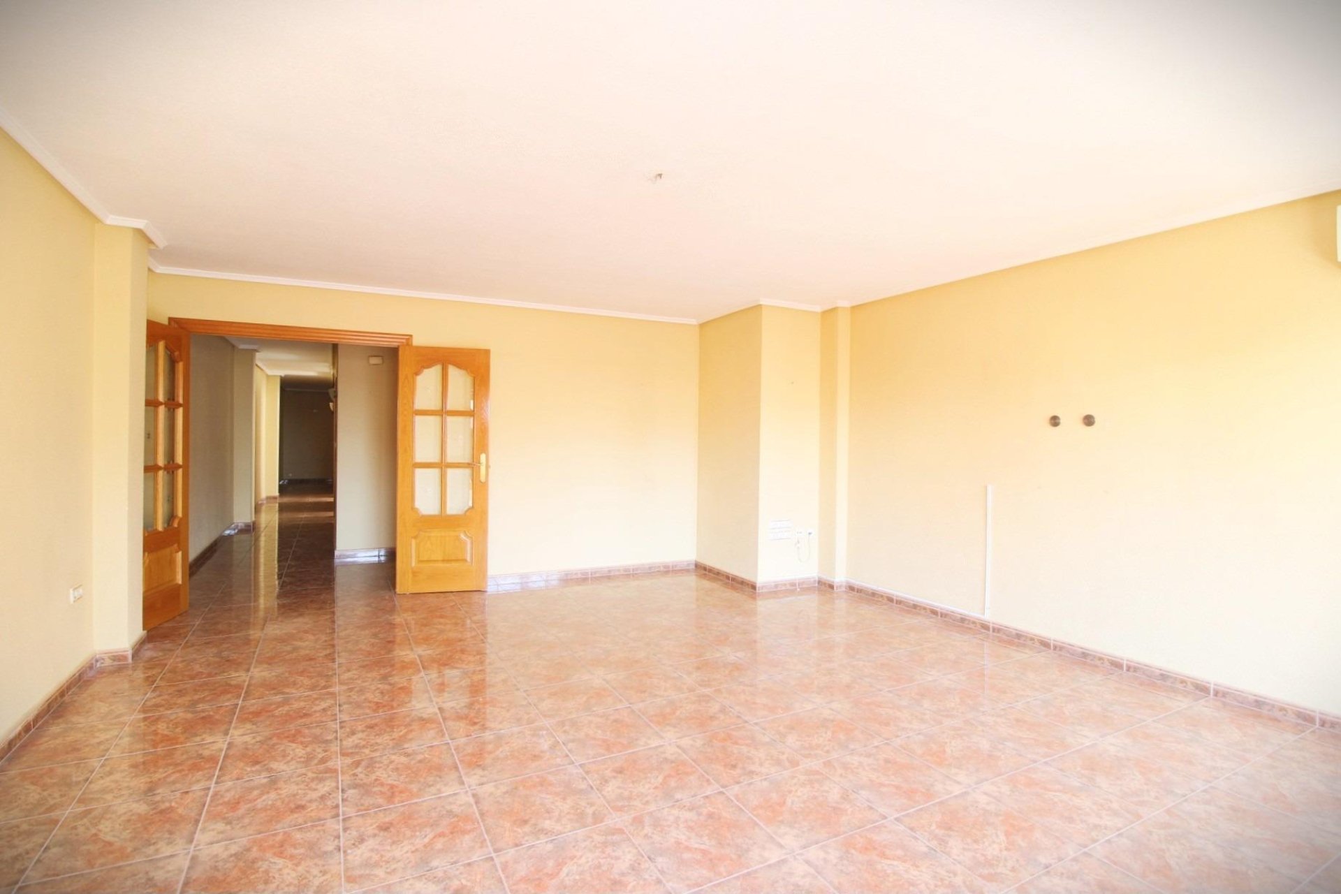 Resale - Apartment -
Torrevieja