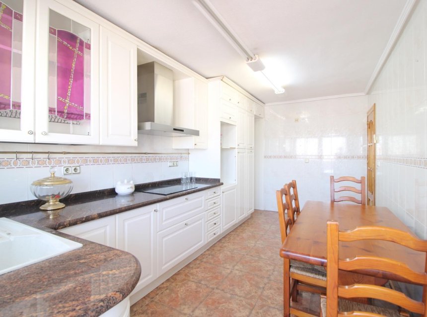 Resale - Apartment -
Torrevieja