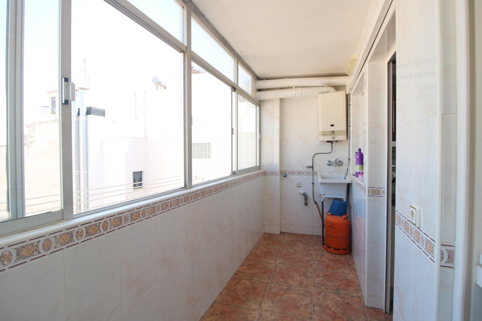 Resale - Apartment -
Torrevieja