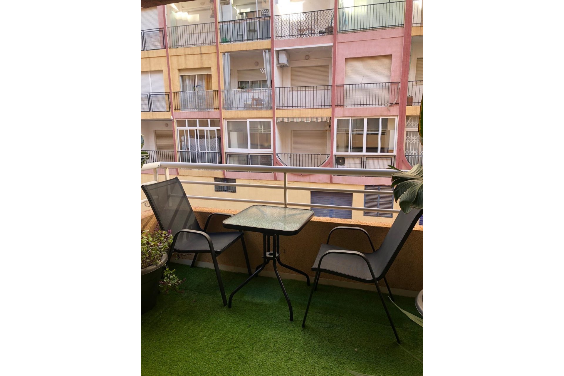 Resale - Apartment -
Torrevieja