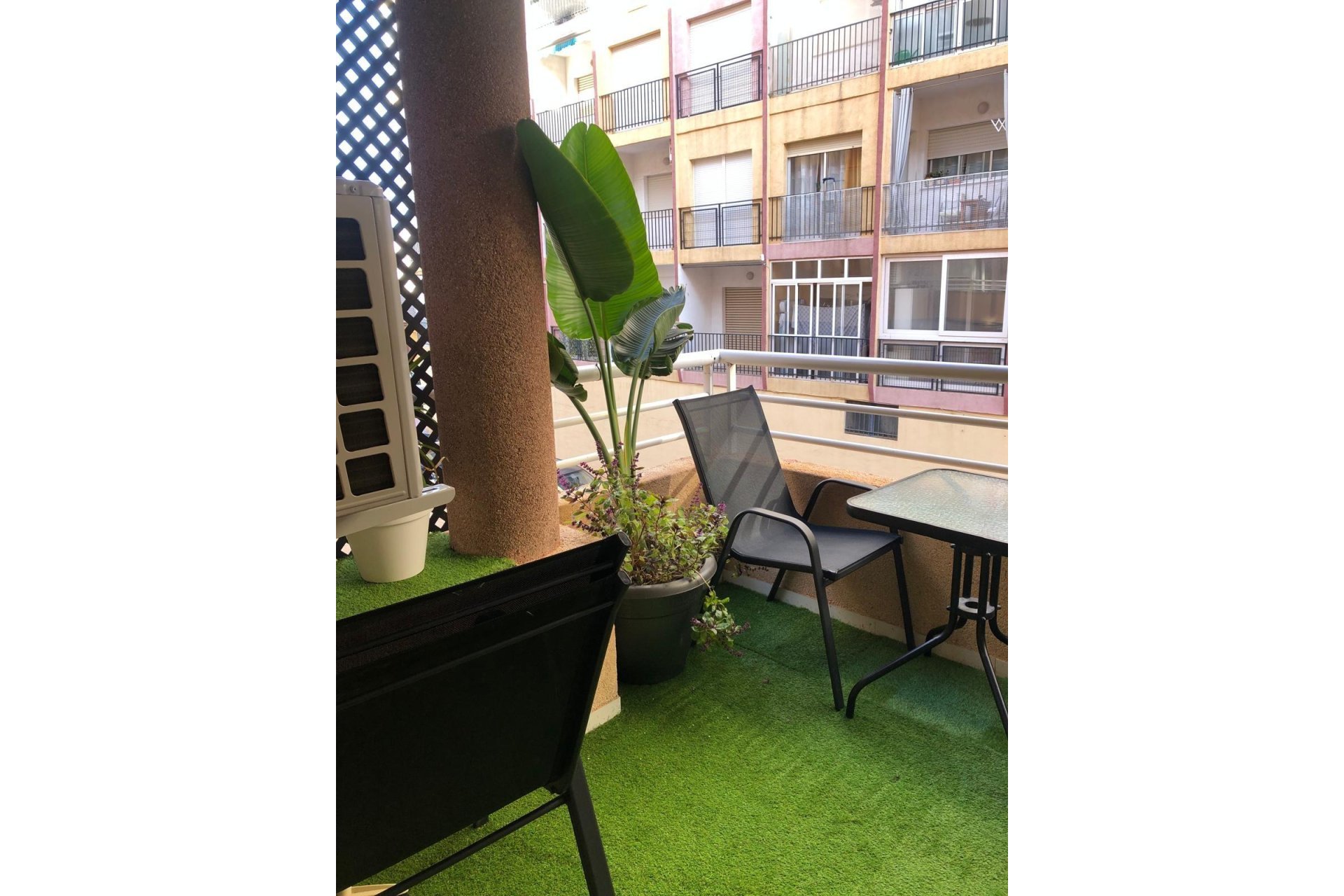 Resale - Apartment -
Torrevieja