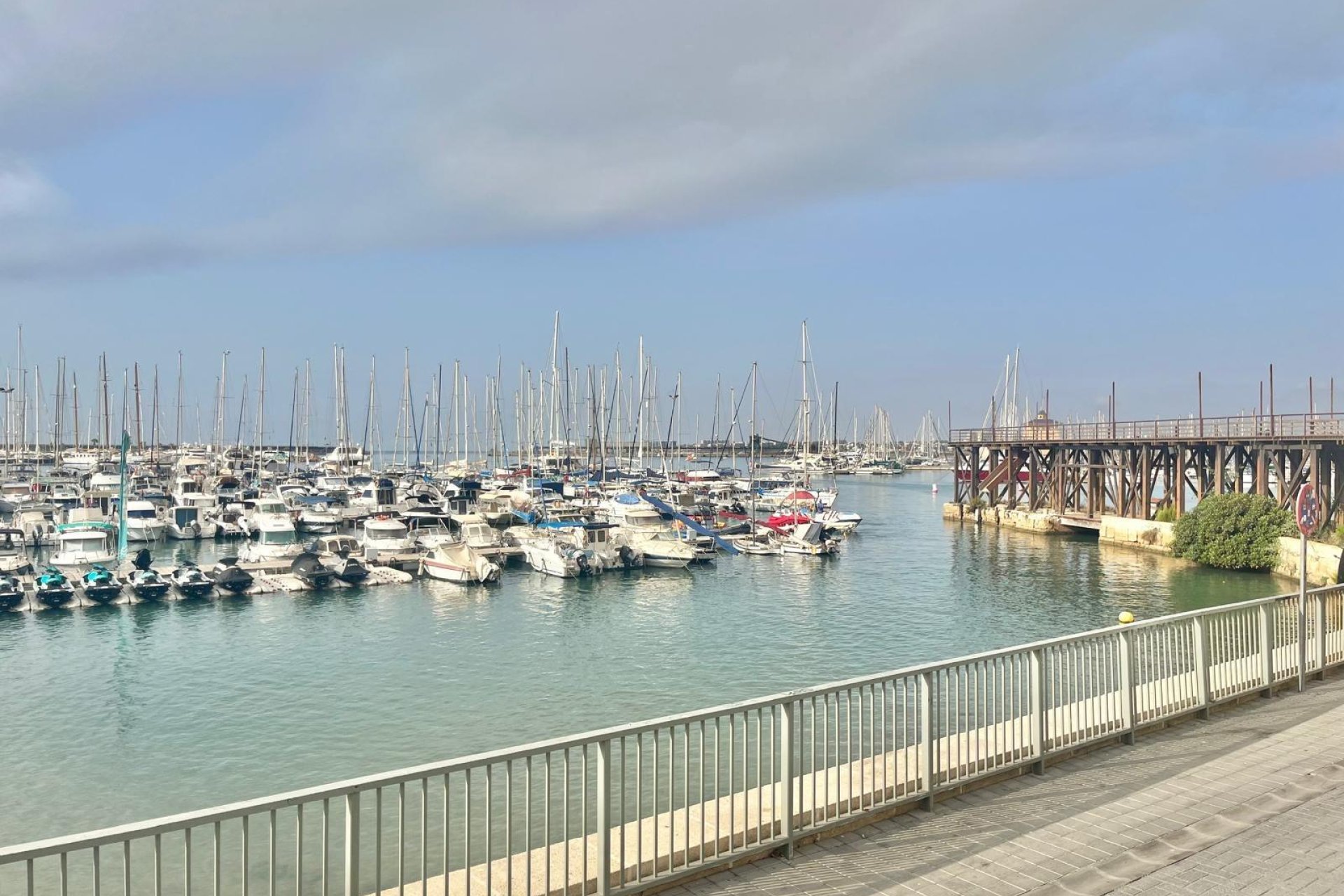 Resale - Apartment -
Torrevieja