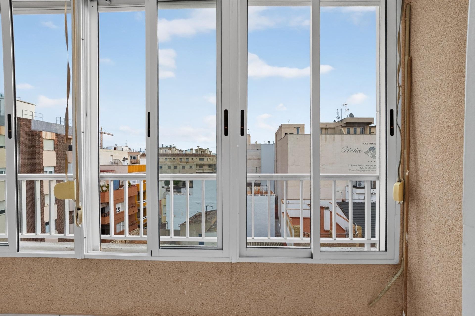 Resale - Apartment -
Torrevieja