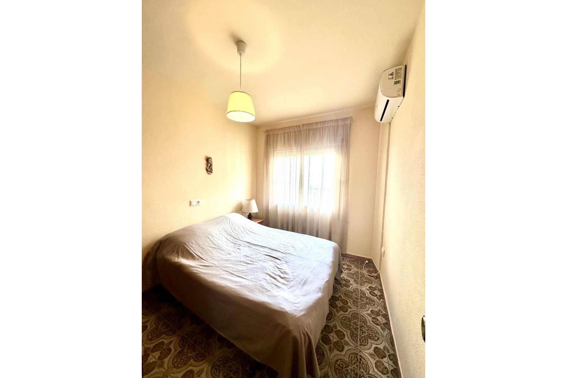 Resale - Apartment -
Torrevieja
