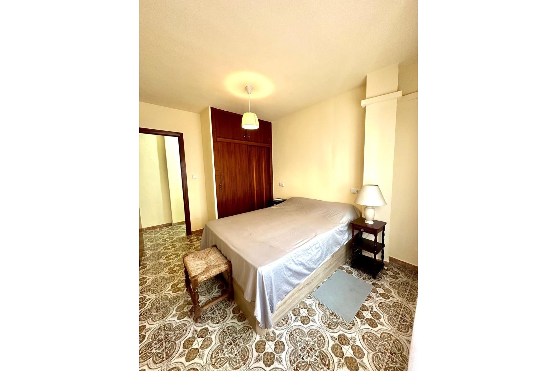 Resale - Apartment -
Torrevieja