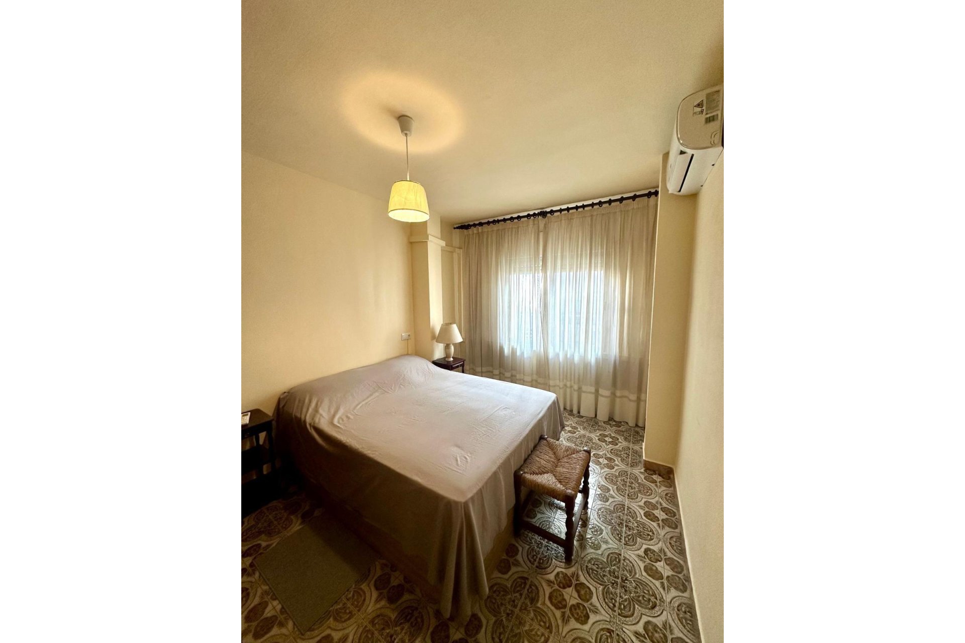 Resale - Apartment -
Torrevieja