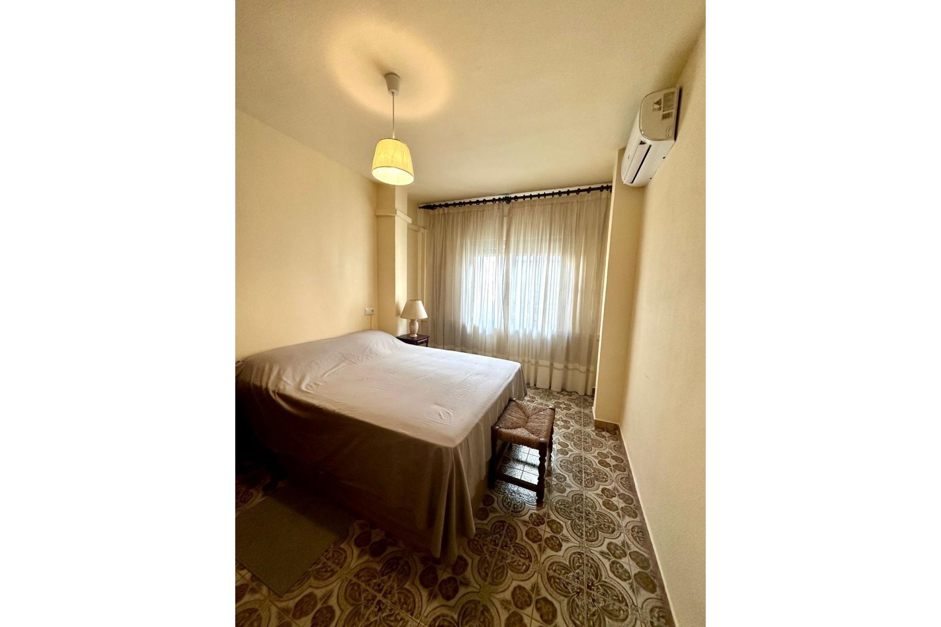 Resale - Apartment -
Torrevieja