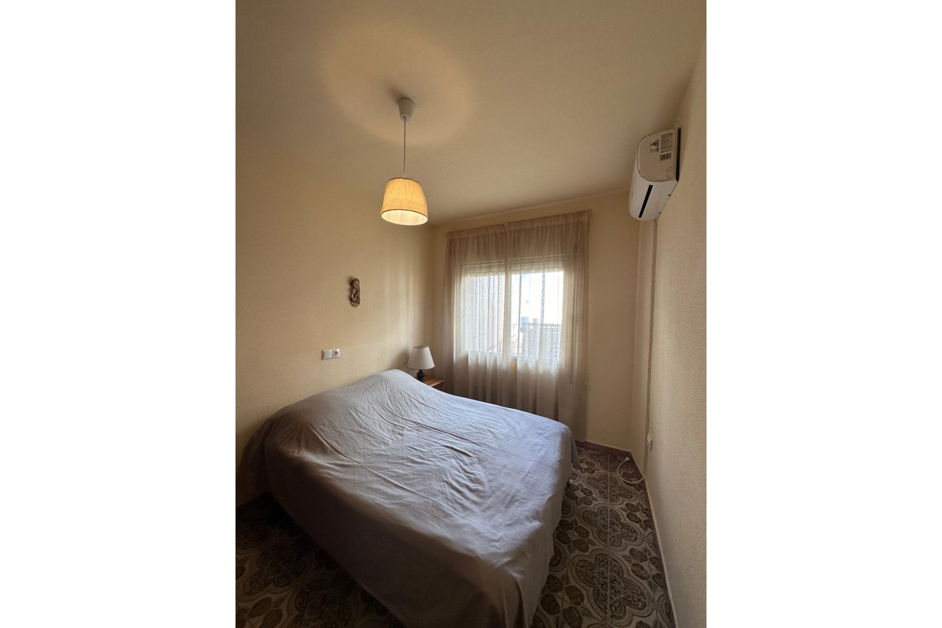 Resale - Apartment -
Torrevieja