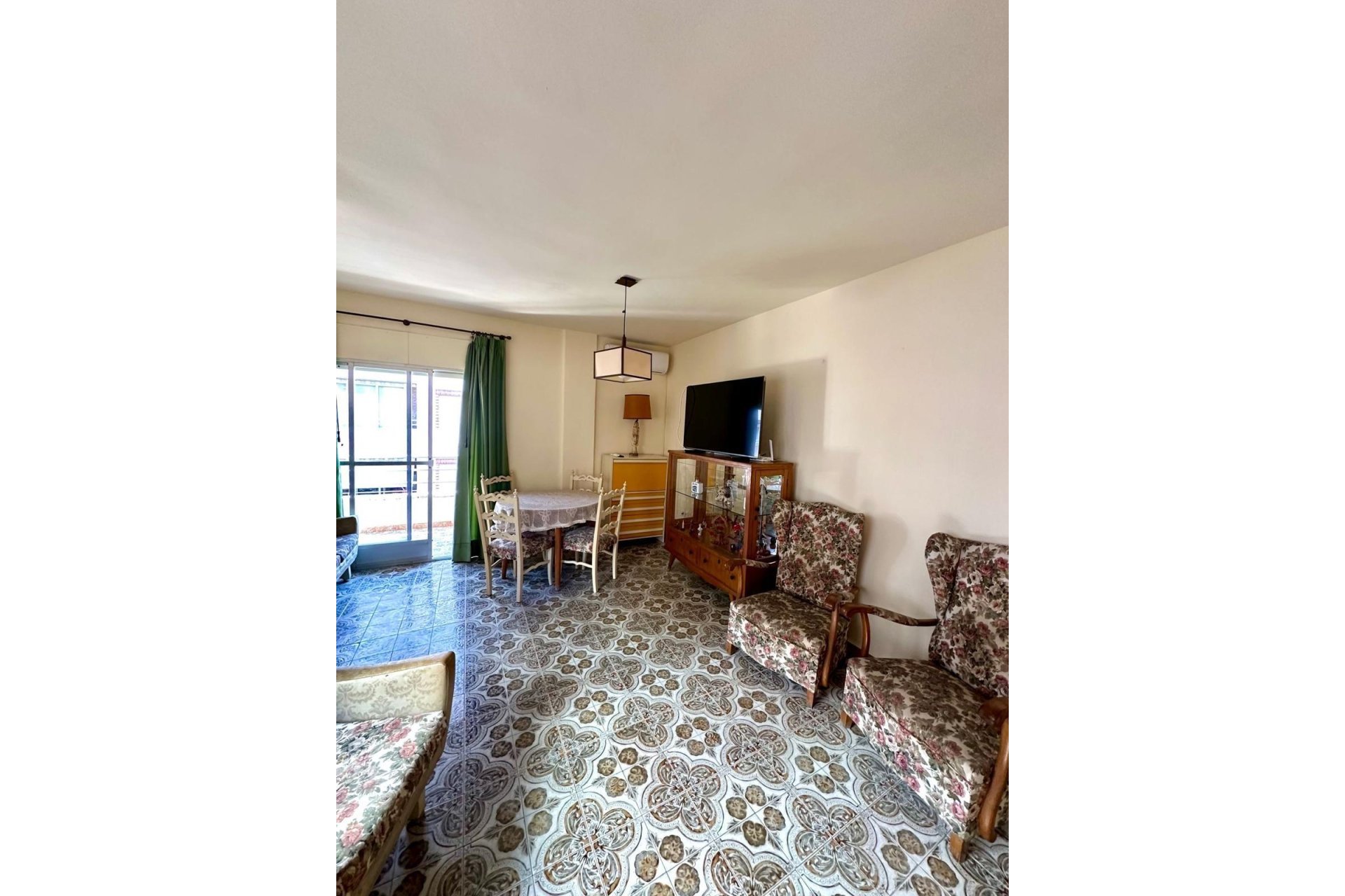 Resale - Apartment -
Torrevieja