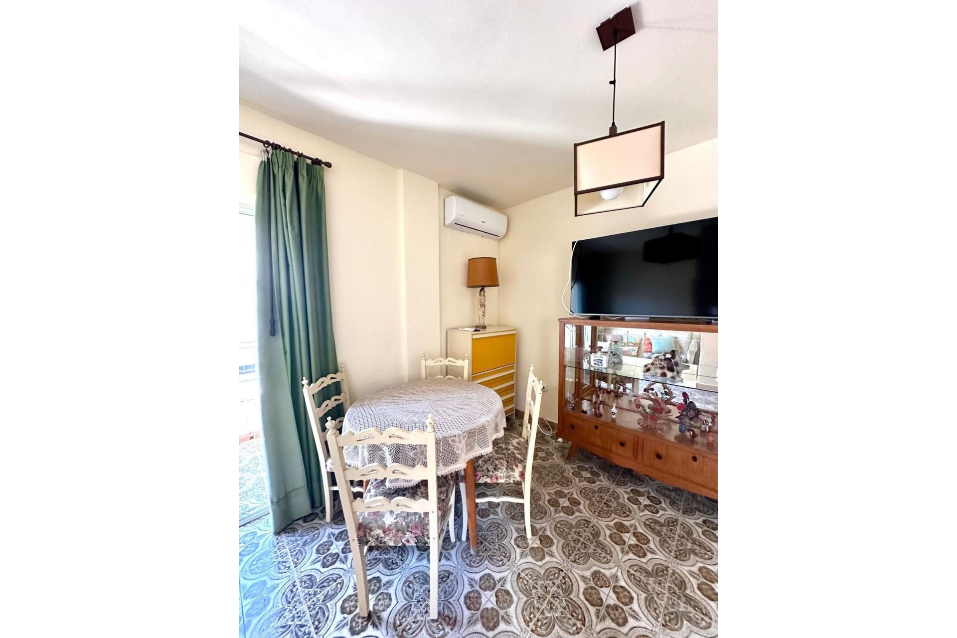 Resale - Apartment -
Torrevieja