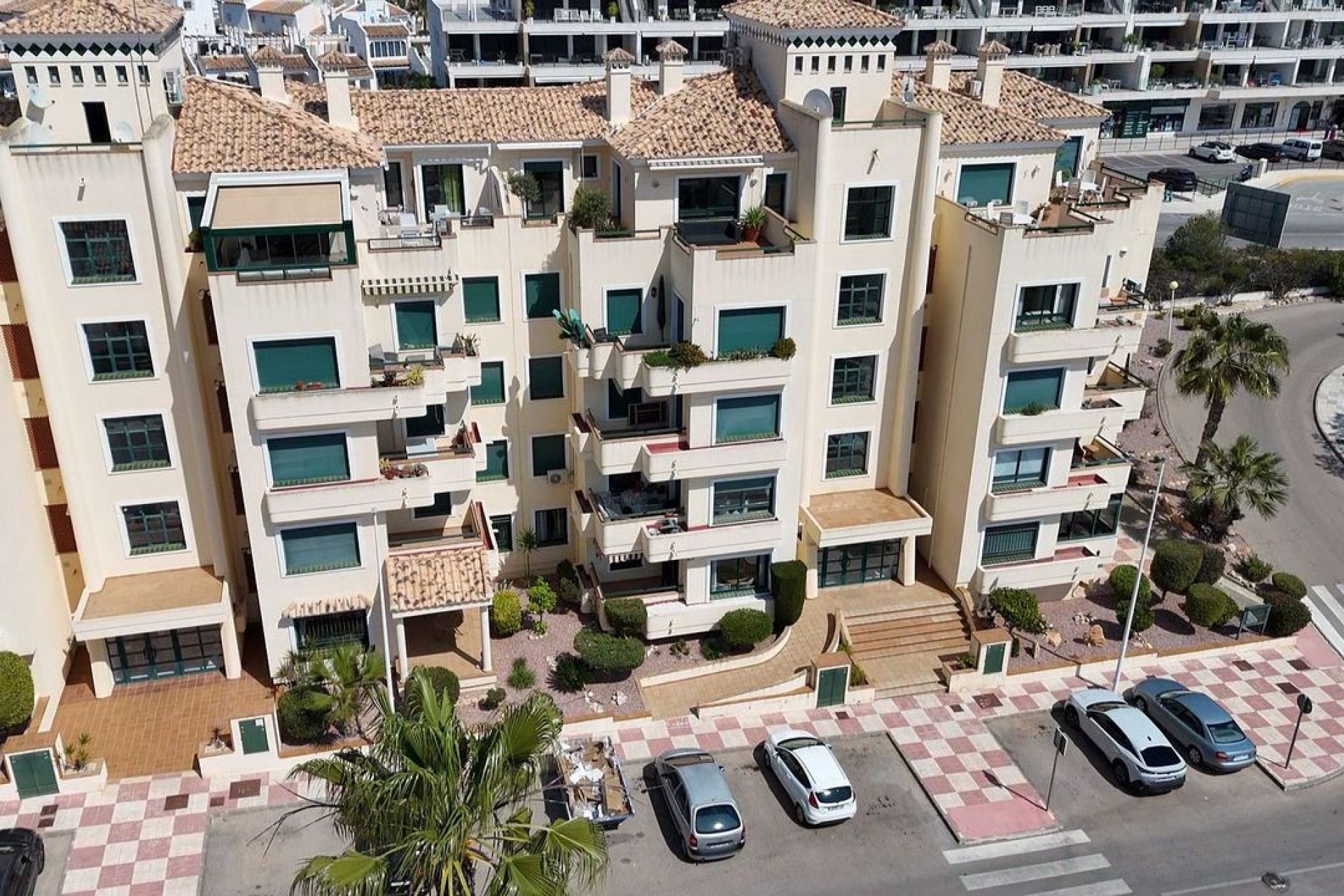 Resale - Apartment -
Villamartin - Costa Blanca