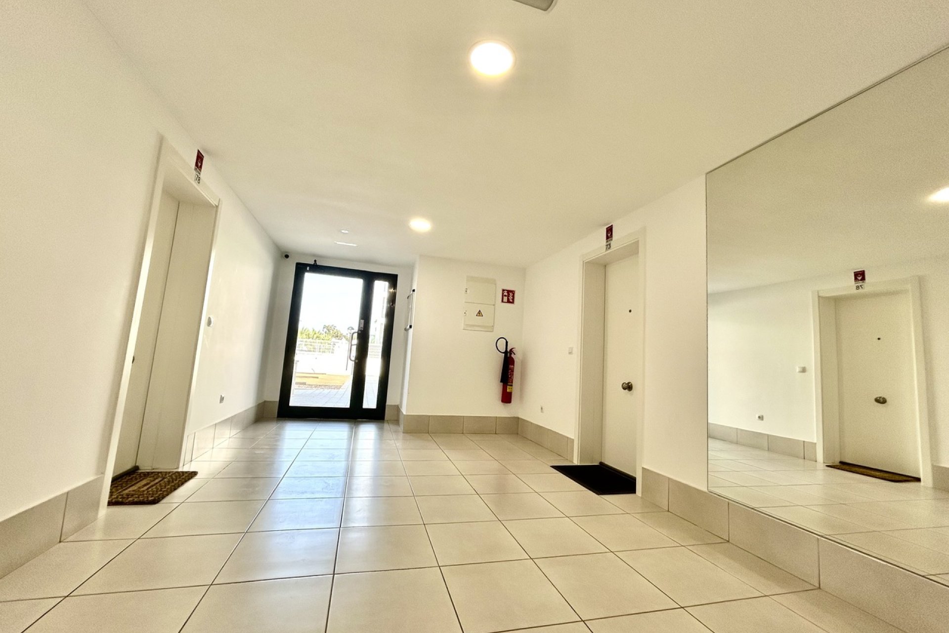 Resale - Apartment -
Villamartin - Costa Blanca