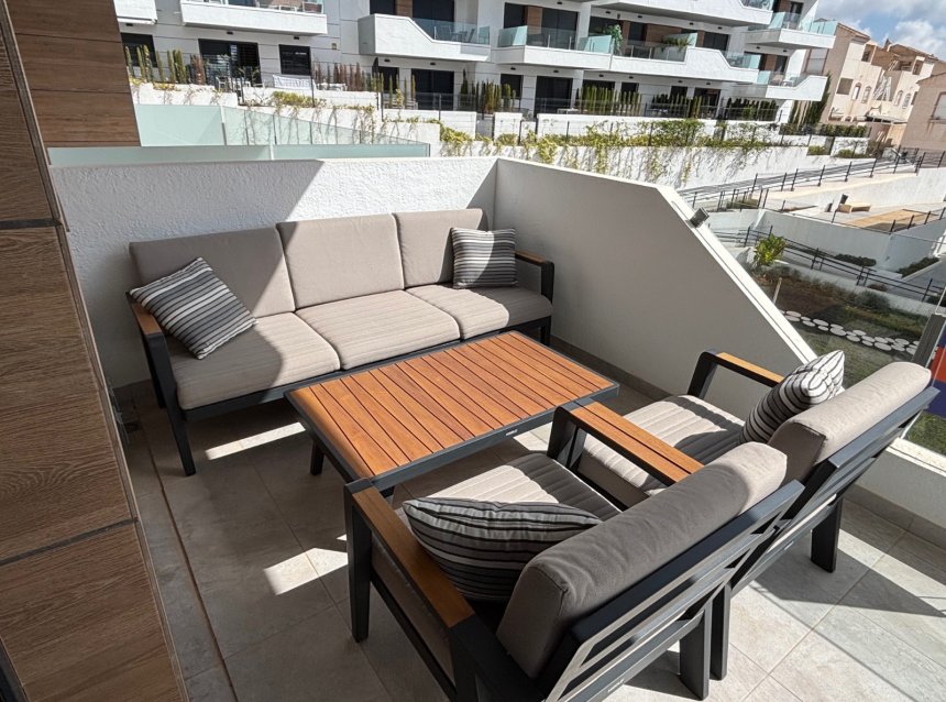 Resale - Apartment -
Villamartin - Costa Blanca