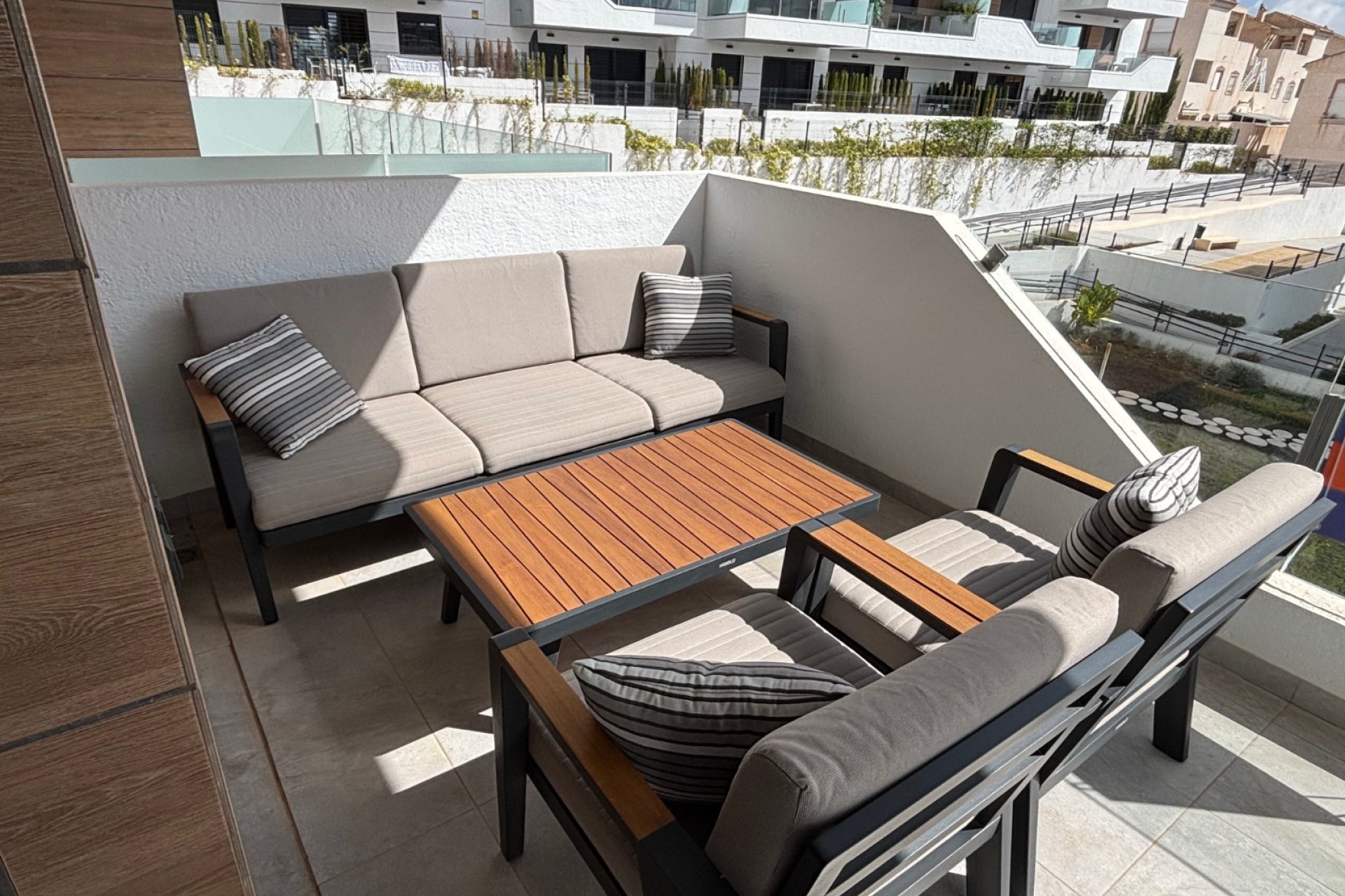 Resale - Apartment -
Villamartin - Costa Blanca