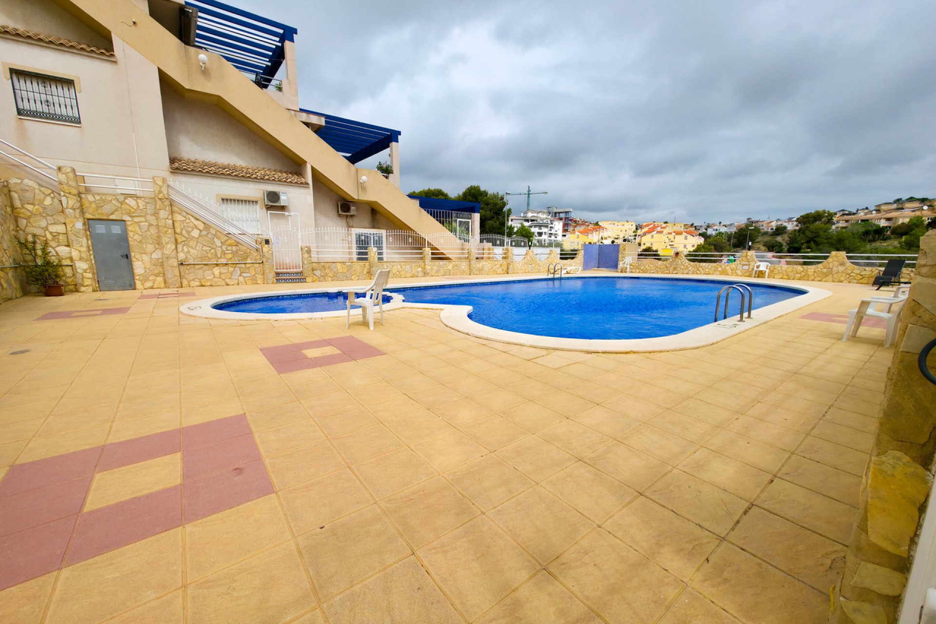 Resale - Apartment -
Villamartin - Costa Blanca