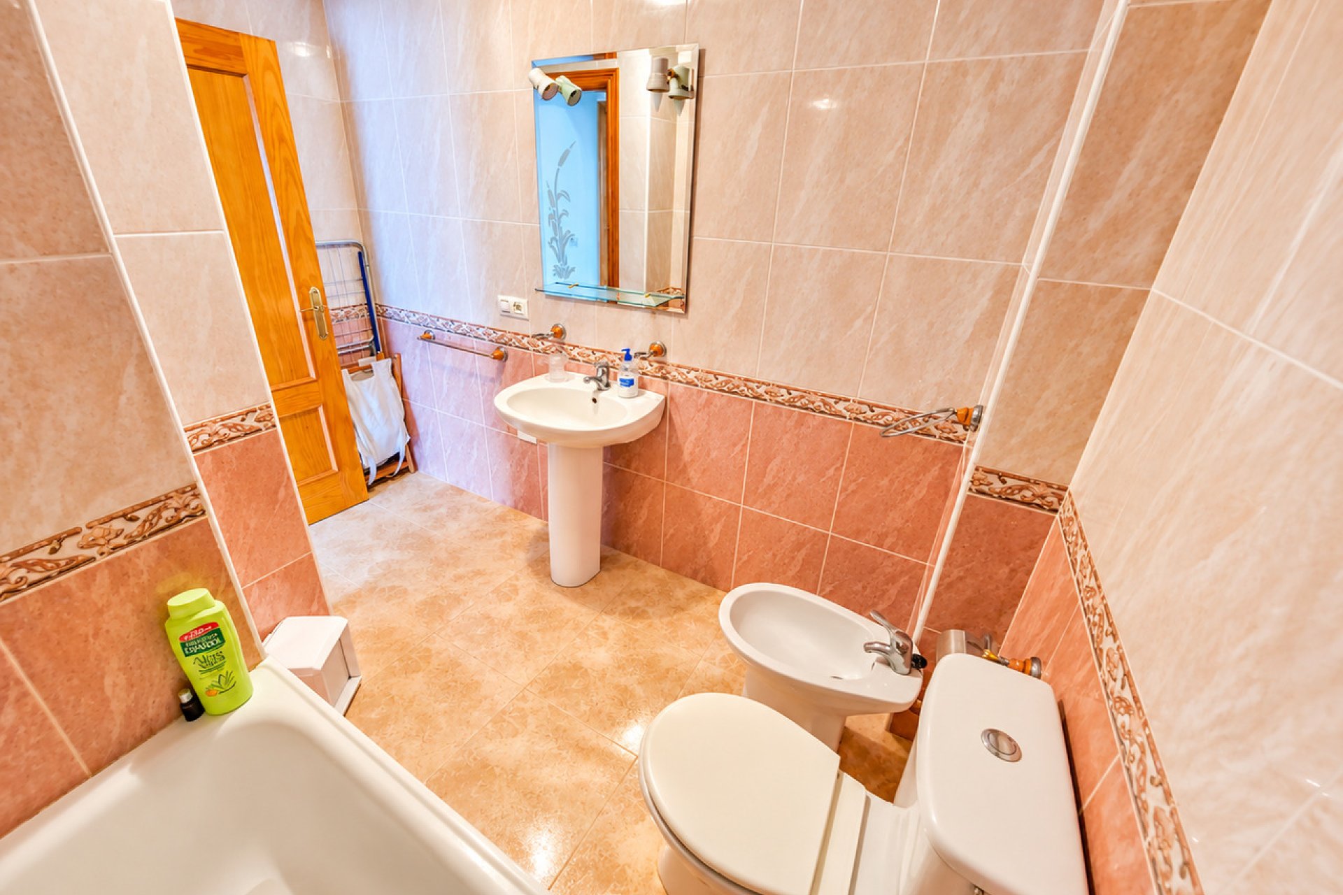 Resale - Apartment -
Villamartin - Costa Blanca