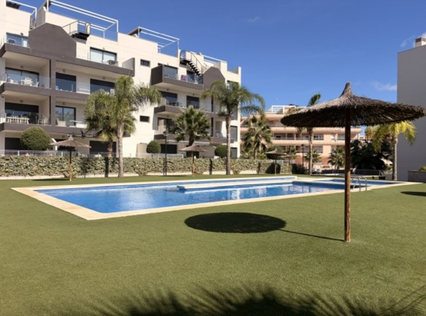 Resale - Apartment -
Villamartin - Costa Blanca