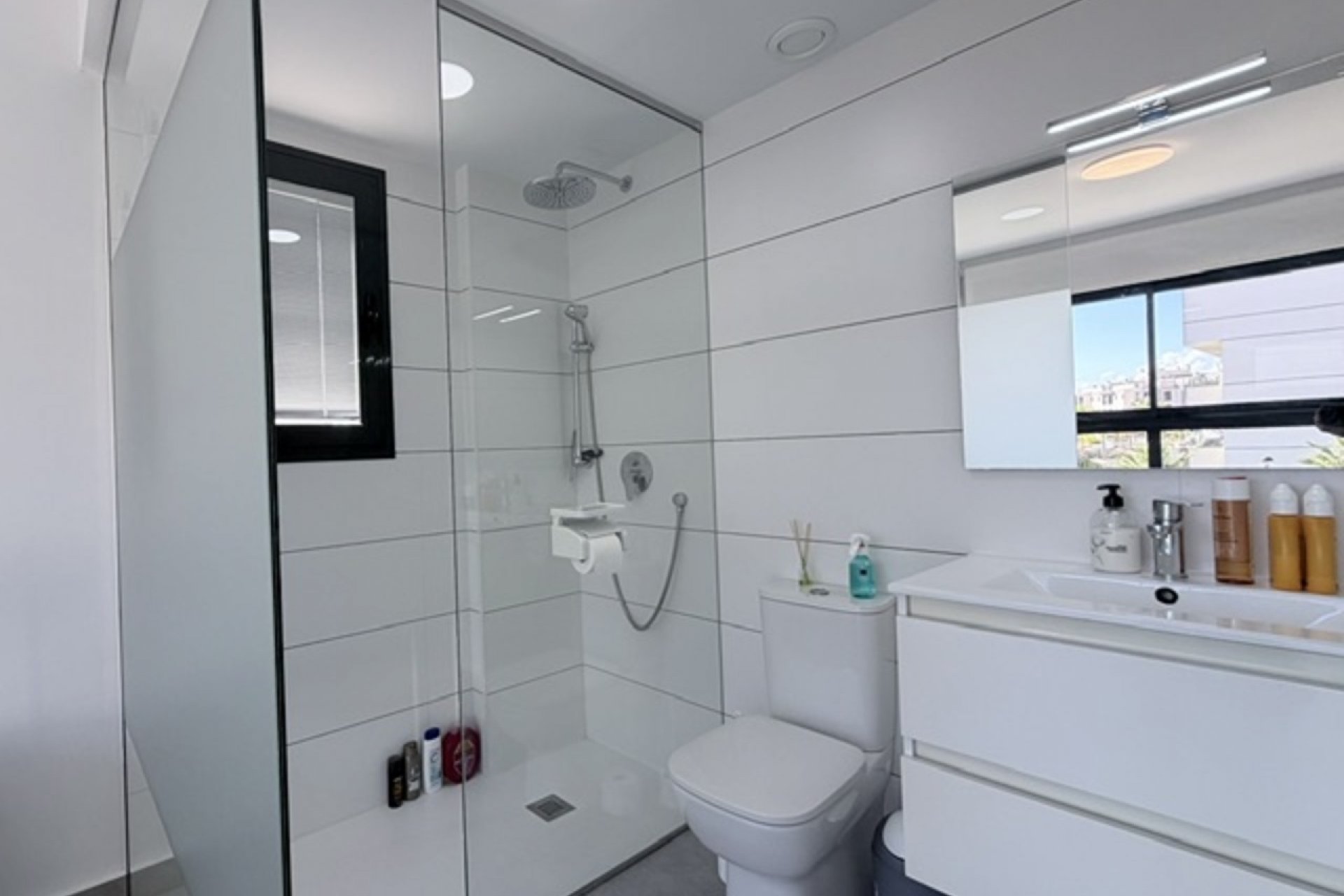 Resale - Apartment -
Villamartin - Costa Blanca
