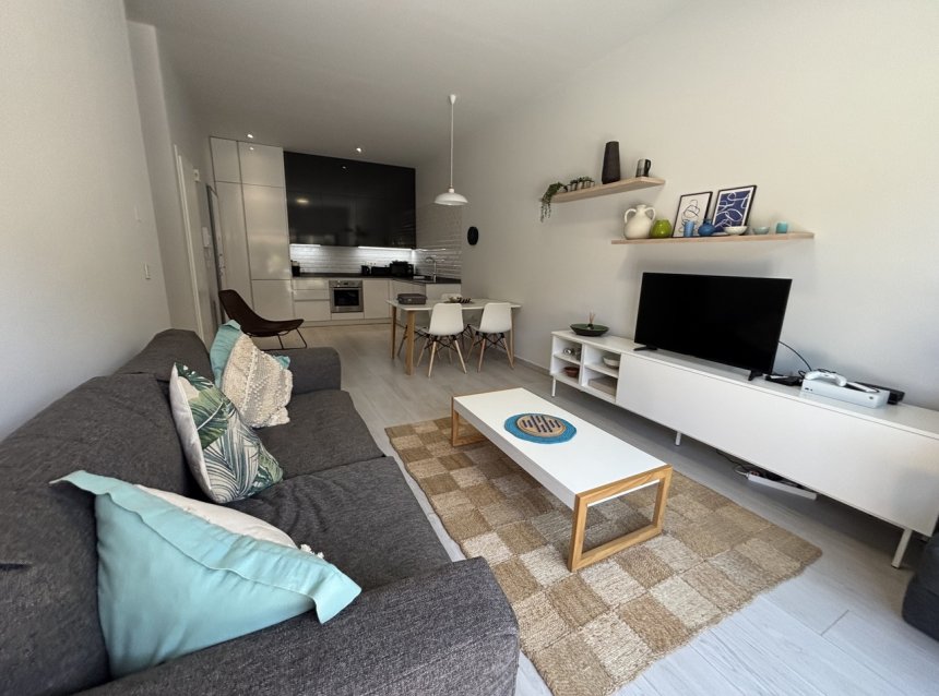 Resale - Apartment -
Villamartin - Costa Blanca