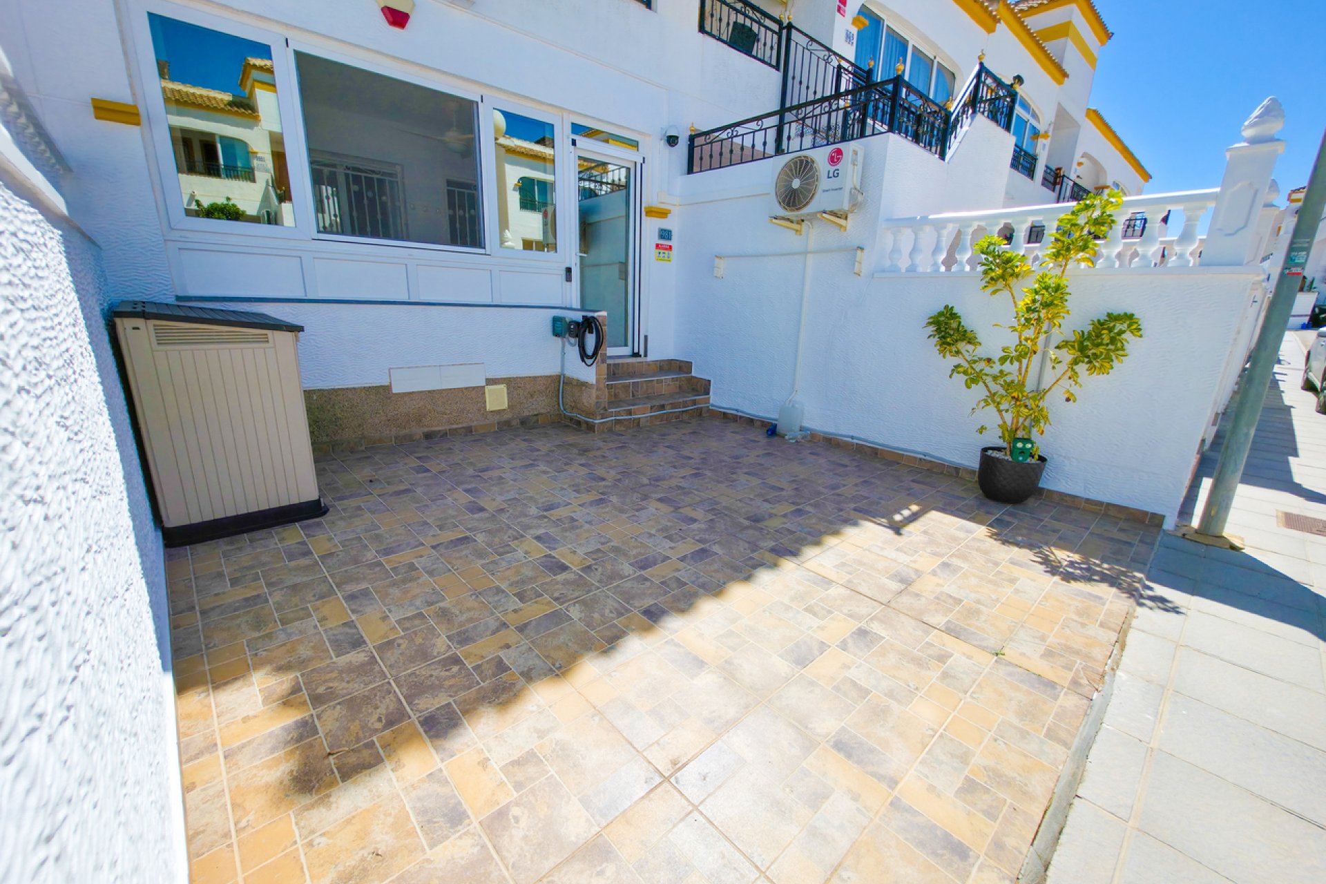 Resale - Apartment -
Vistabella Golf Entre Naranjos - Inland