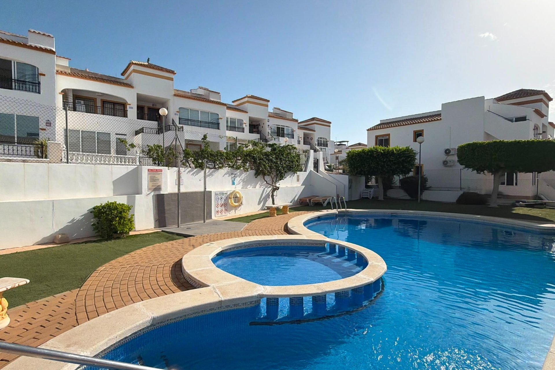 Resale - Apartment -
Vistabella Golf Entre Naranjos - Inland