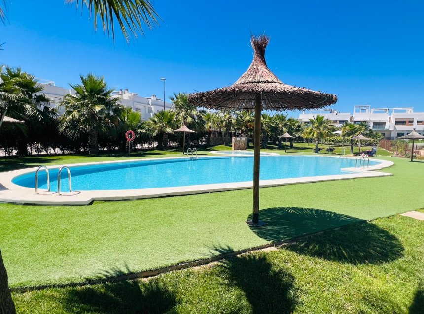Resale - Apartment -
Vistabella Golf Entre Naranjos - Inland