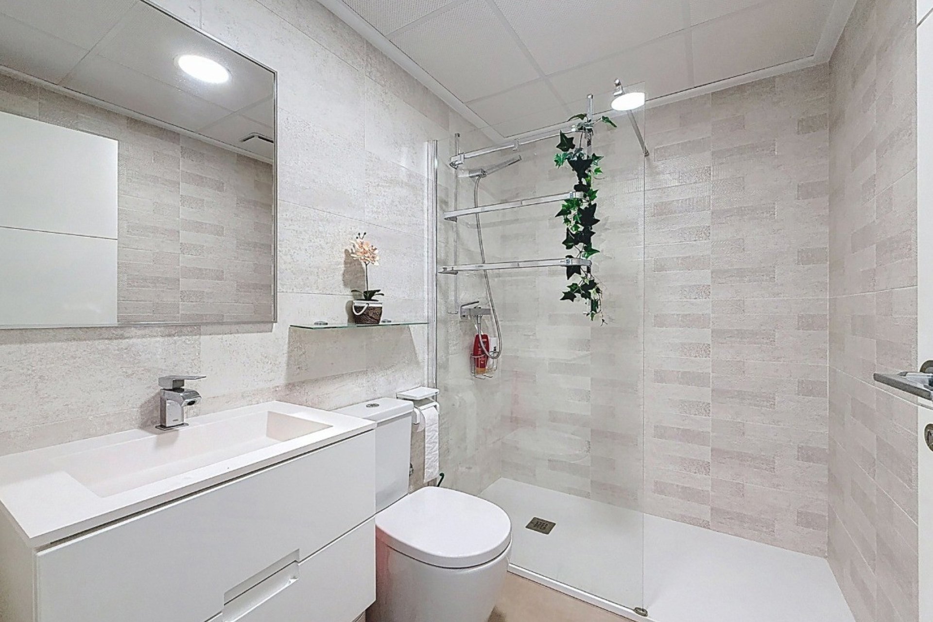 Resale - Apartment -
Vistabella Golf Entre Naranjos - Inland