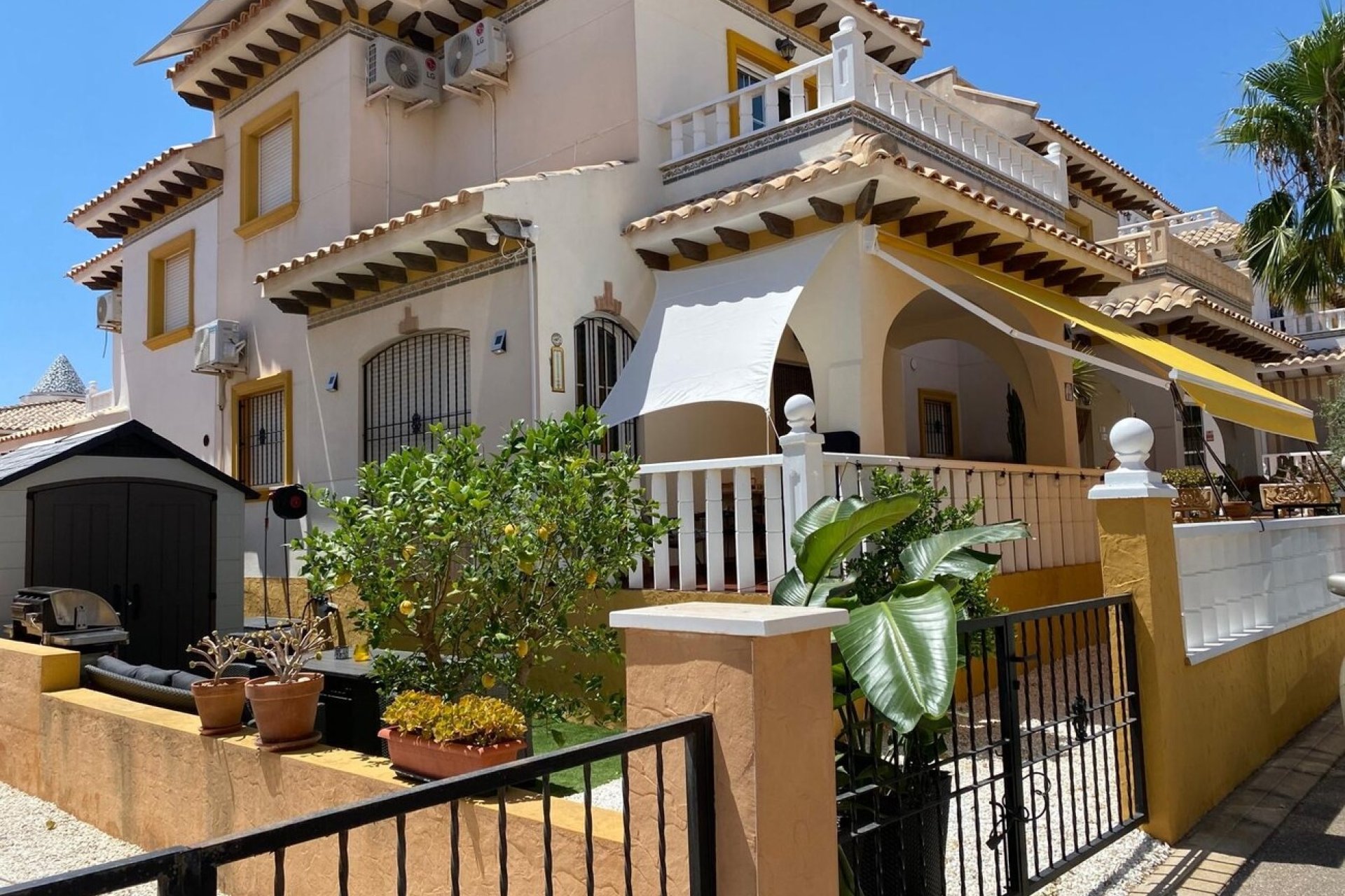 Resale - Bungalow -
Lomas de Caboroig - Costa Blanca