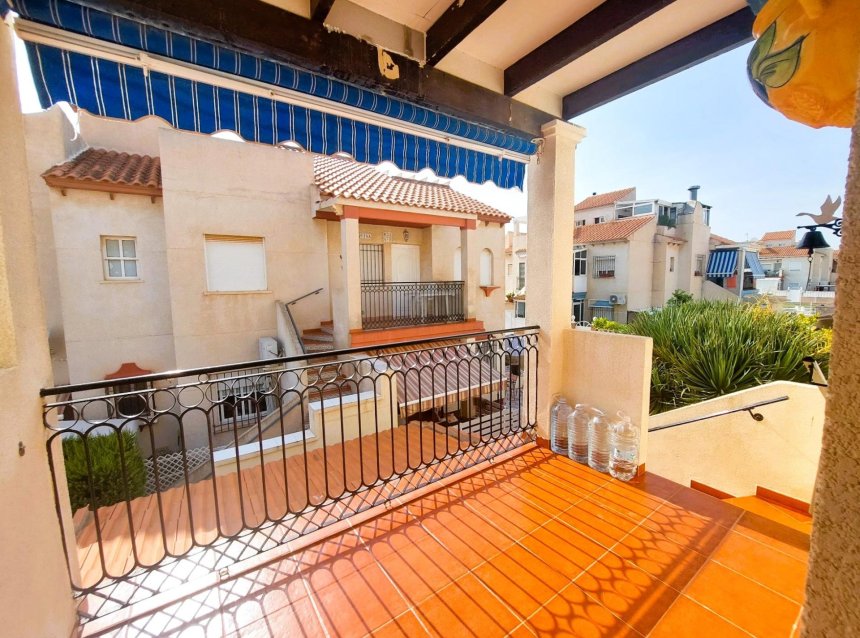Resale - Bungalow -
Orihuela Costa - Costa Blanca