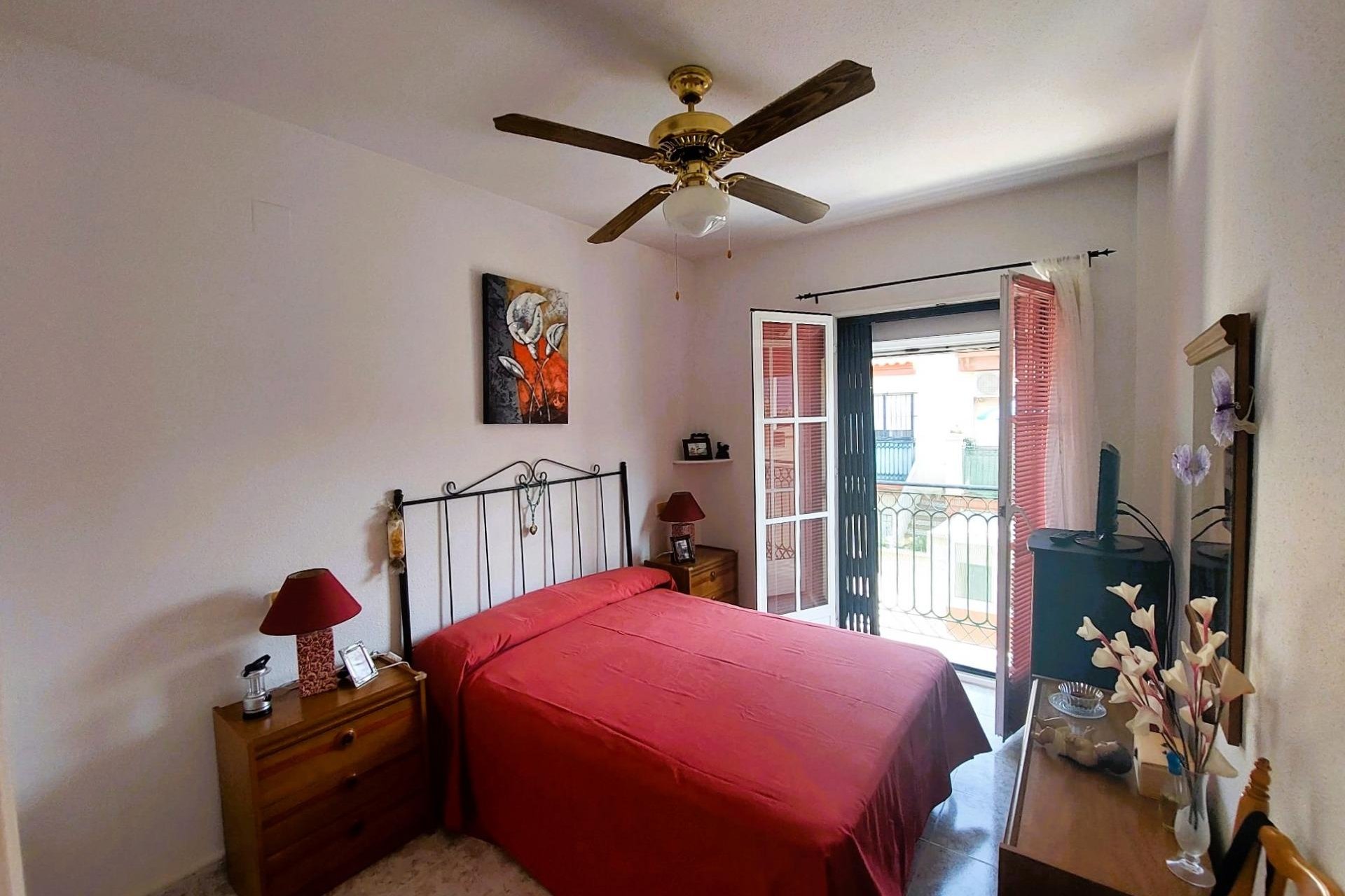 Resale - Bungalow -
Orihuela Costa - Costa Blanca