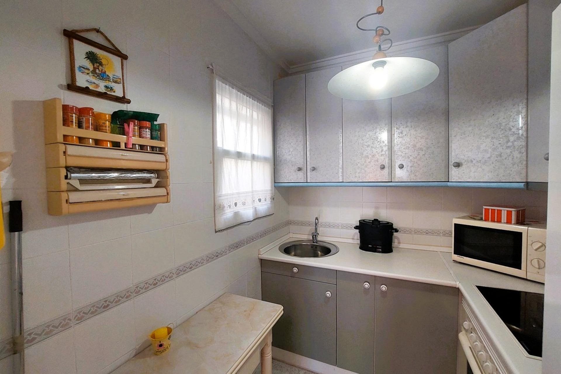 Resale - Bungalow -
Orihuela Costa - Costa Blanca