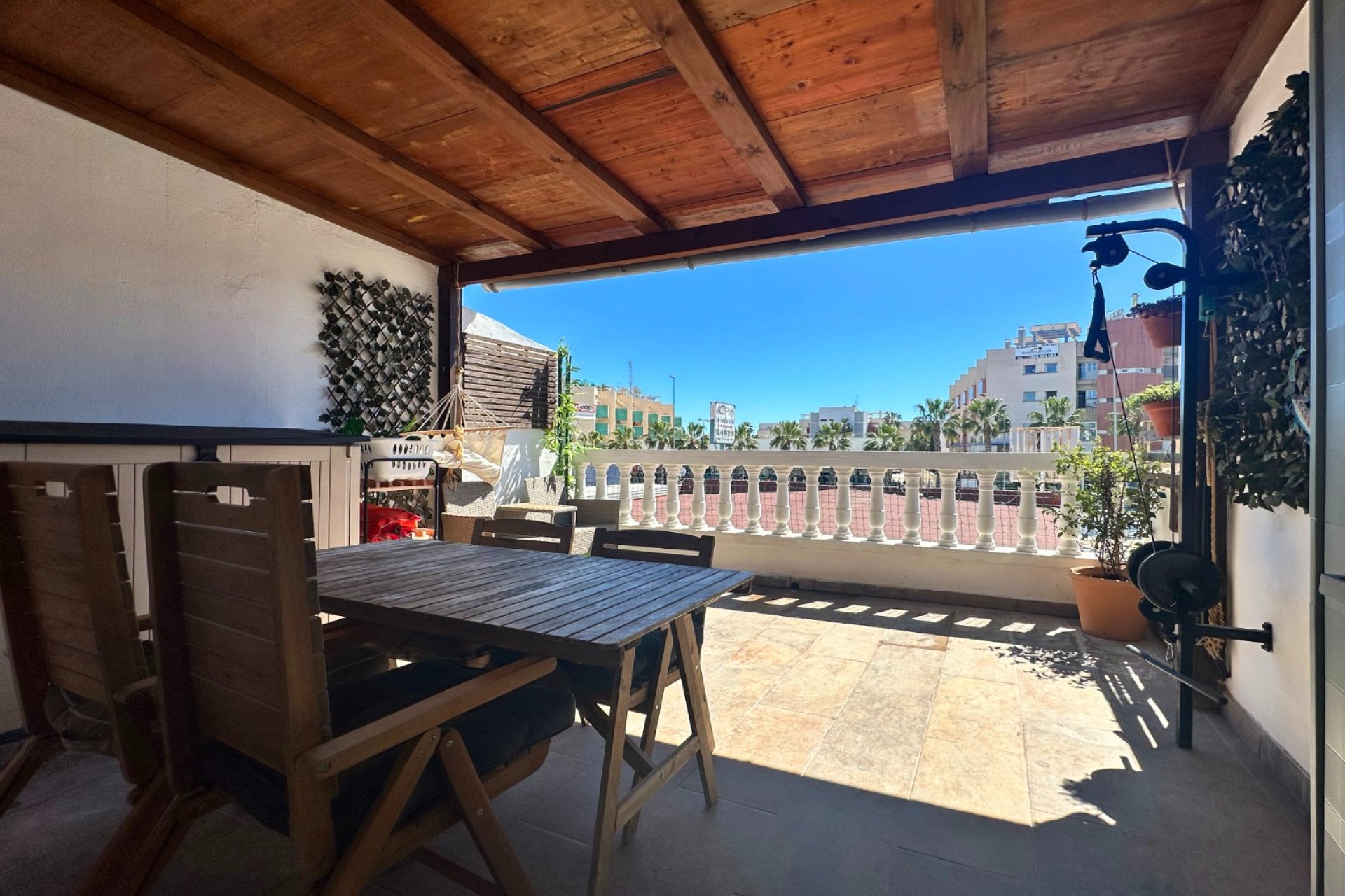 Resale - Bungalow -
Orihuela Costa - Costa Blanca