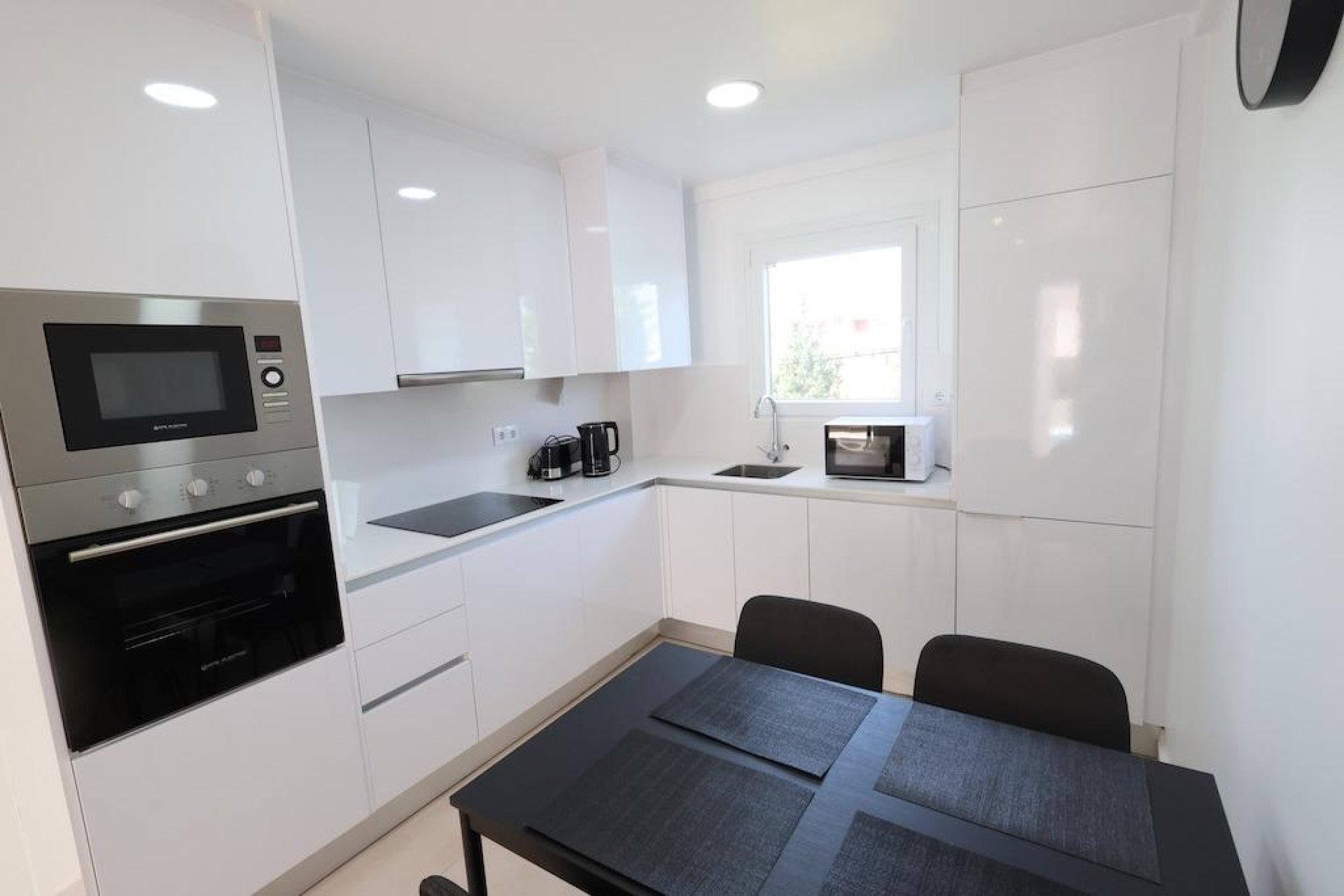 Resale - Bungalow -
Orihuela Costa - Costa Blanca