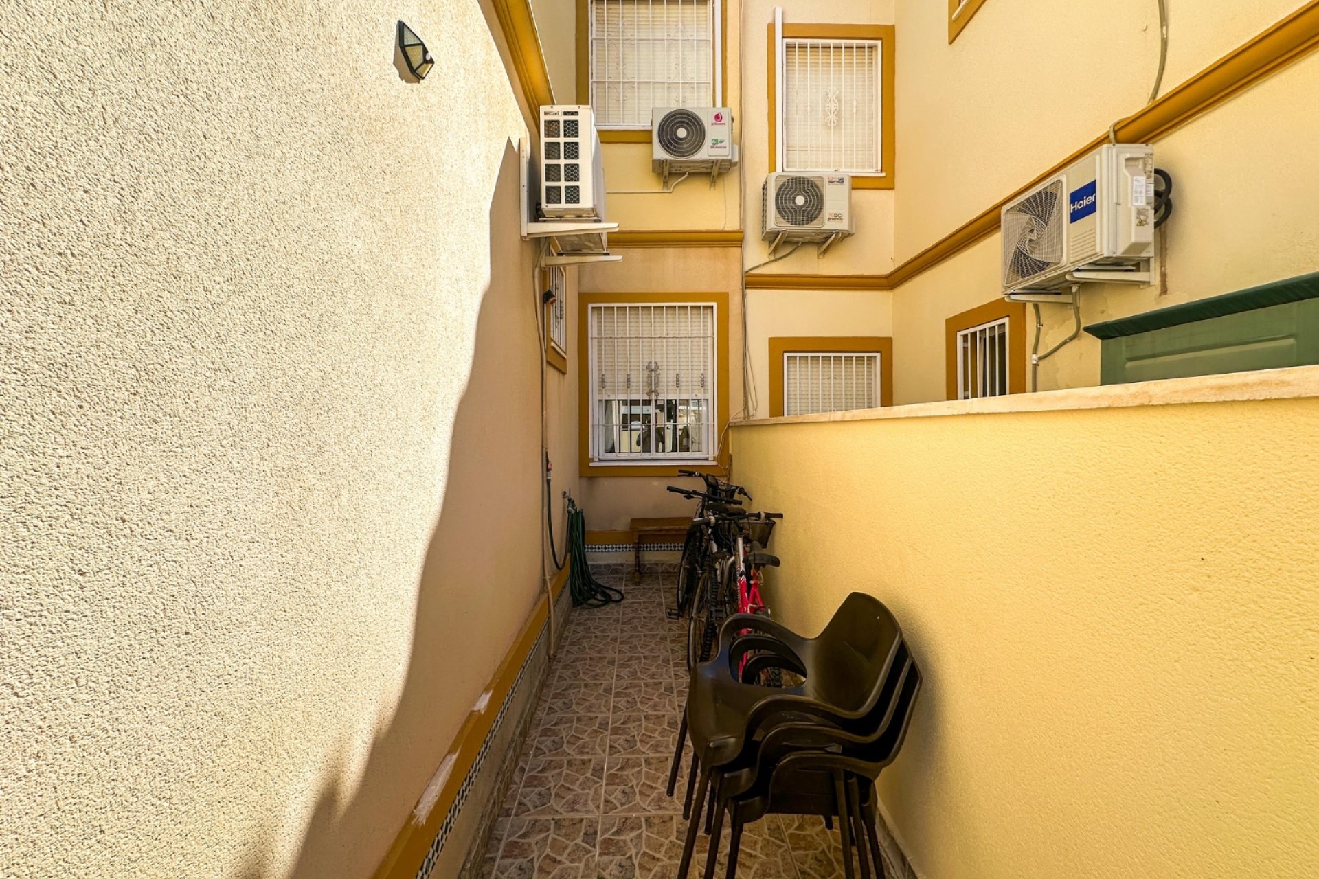 Resale - Bungalow -
Orihuela Costa - Costa Blanca