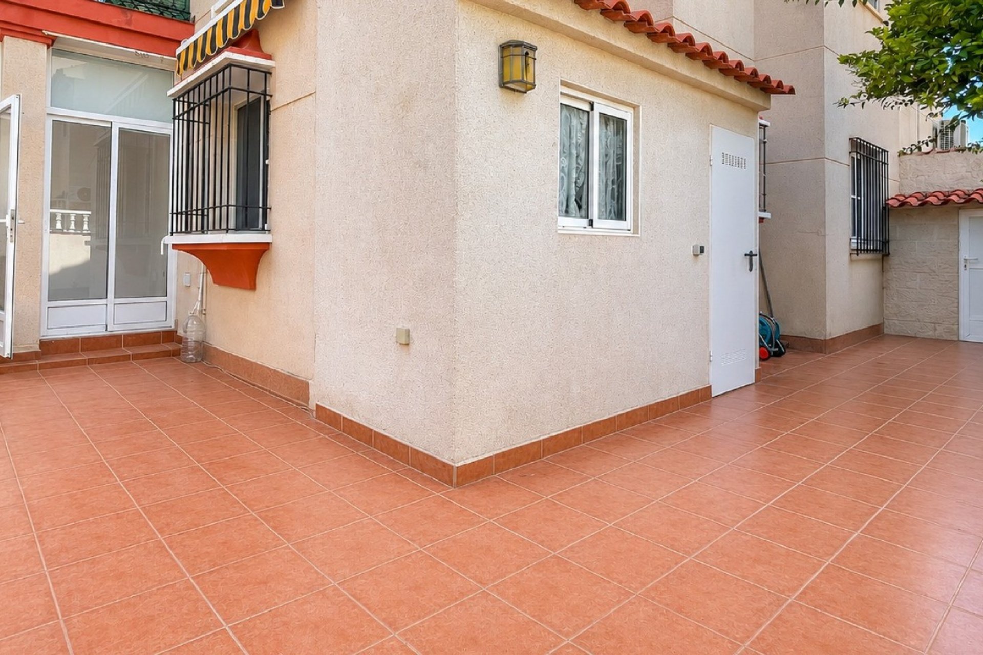 Resale - Bungalow -
Orihuela Costa - Costa Blanca
