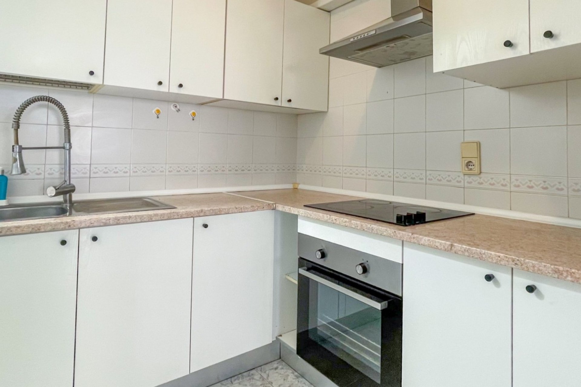 Resale - Bungalow -
Orihuela Costa - Costa Blanca