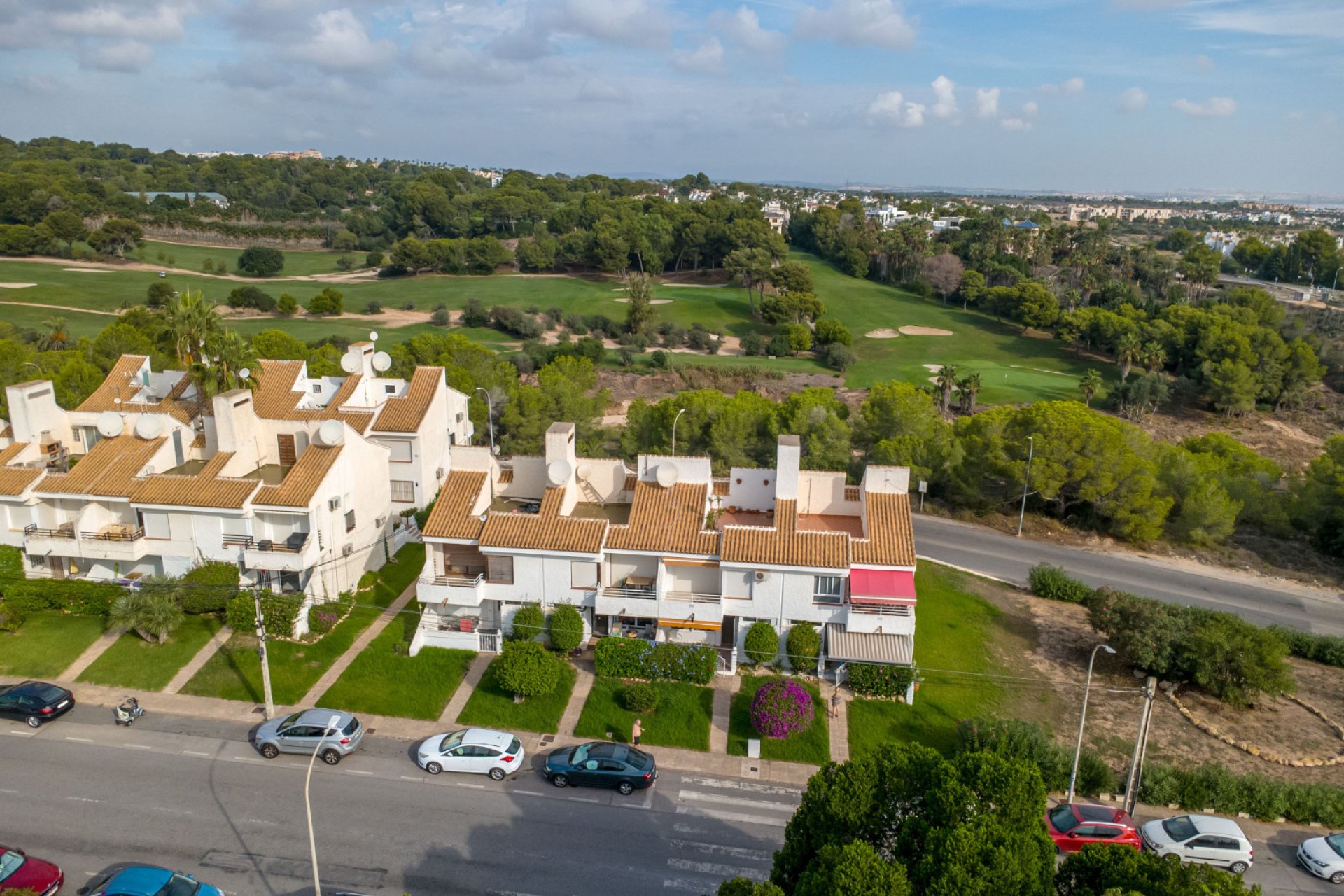Resale - Bungalow -
Orihuela Costa - Costa Blanca