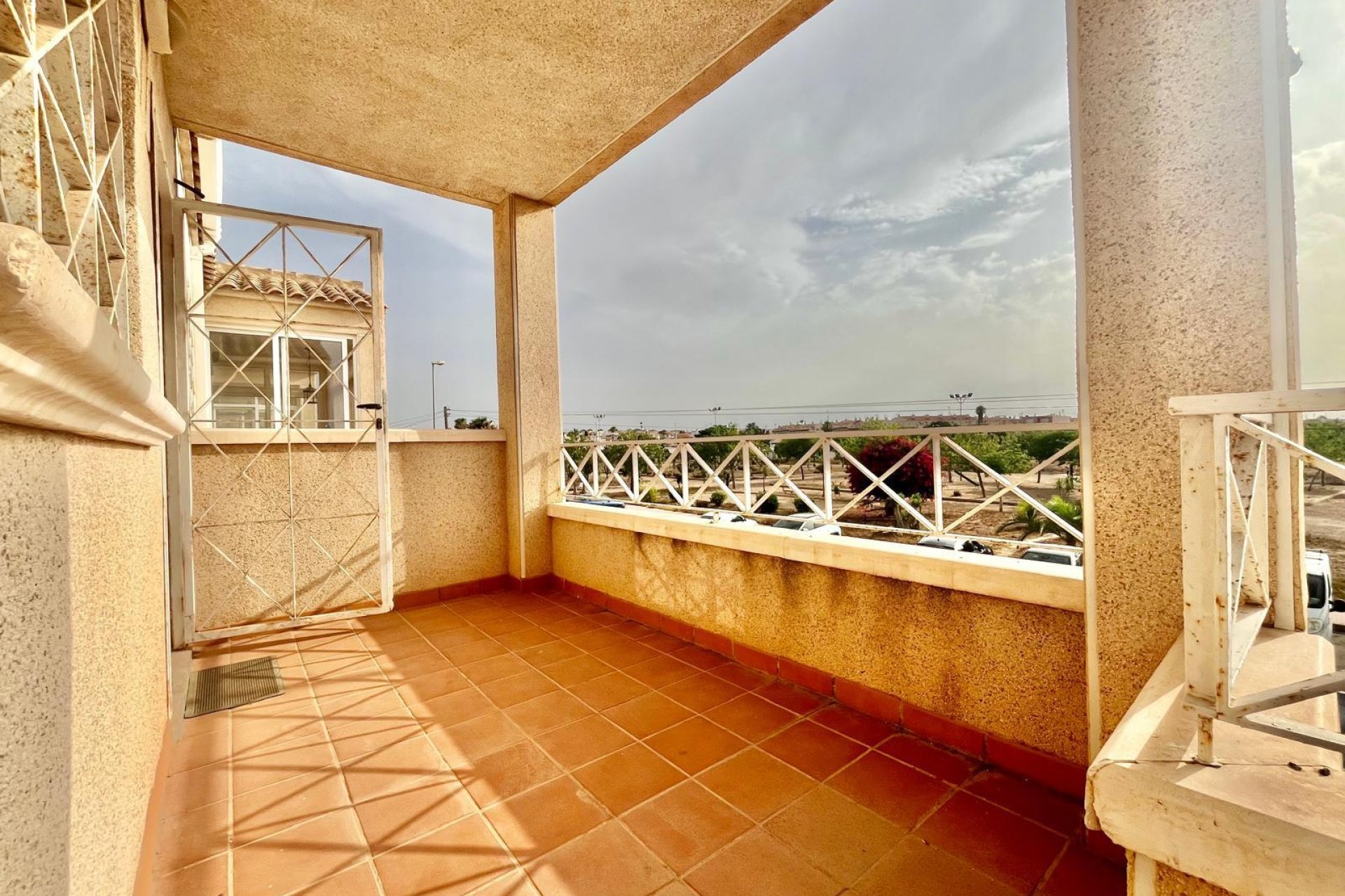 Resale - Bungalow -
Orihuela Costa - La Chismosa