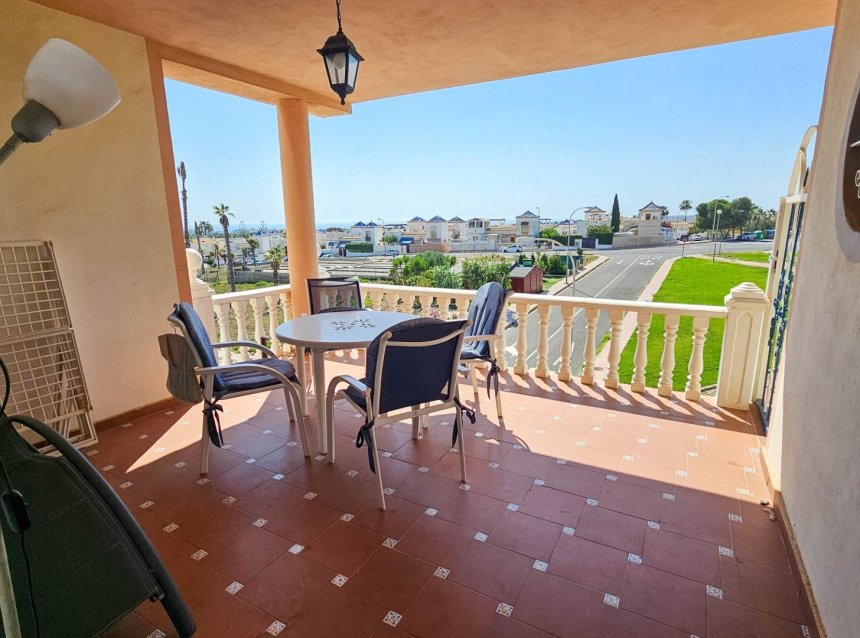 Resale - Bungalow -
Orihuela Costa - Los Altos