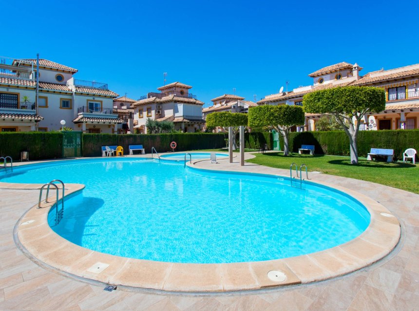 Resale - Bungalow -
Orihuela Costa - Rocio Del Mar