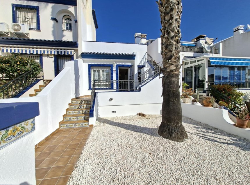 Resale - Bungalow -
Orihuela Costa - Villamartín-las Filipinas