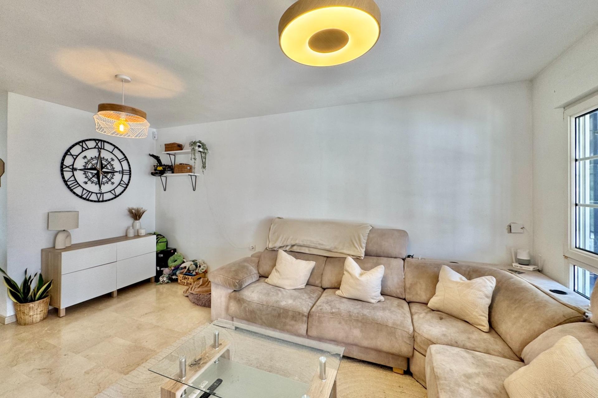 Resale - Bungalow -
Orihuela Costa - Villamartín-las Filipinas