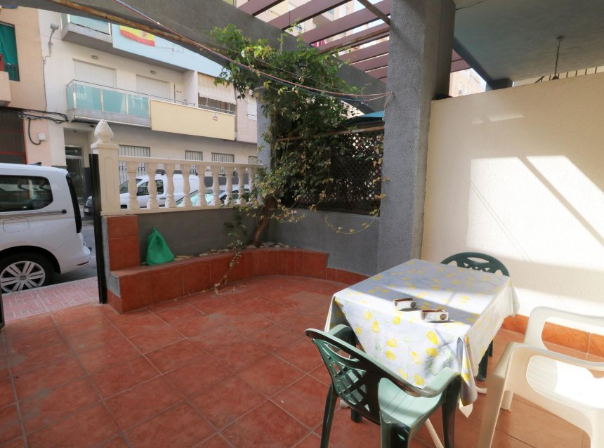 Resale - Bungalow -
Torrevieja - Acequion