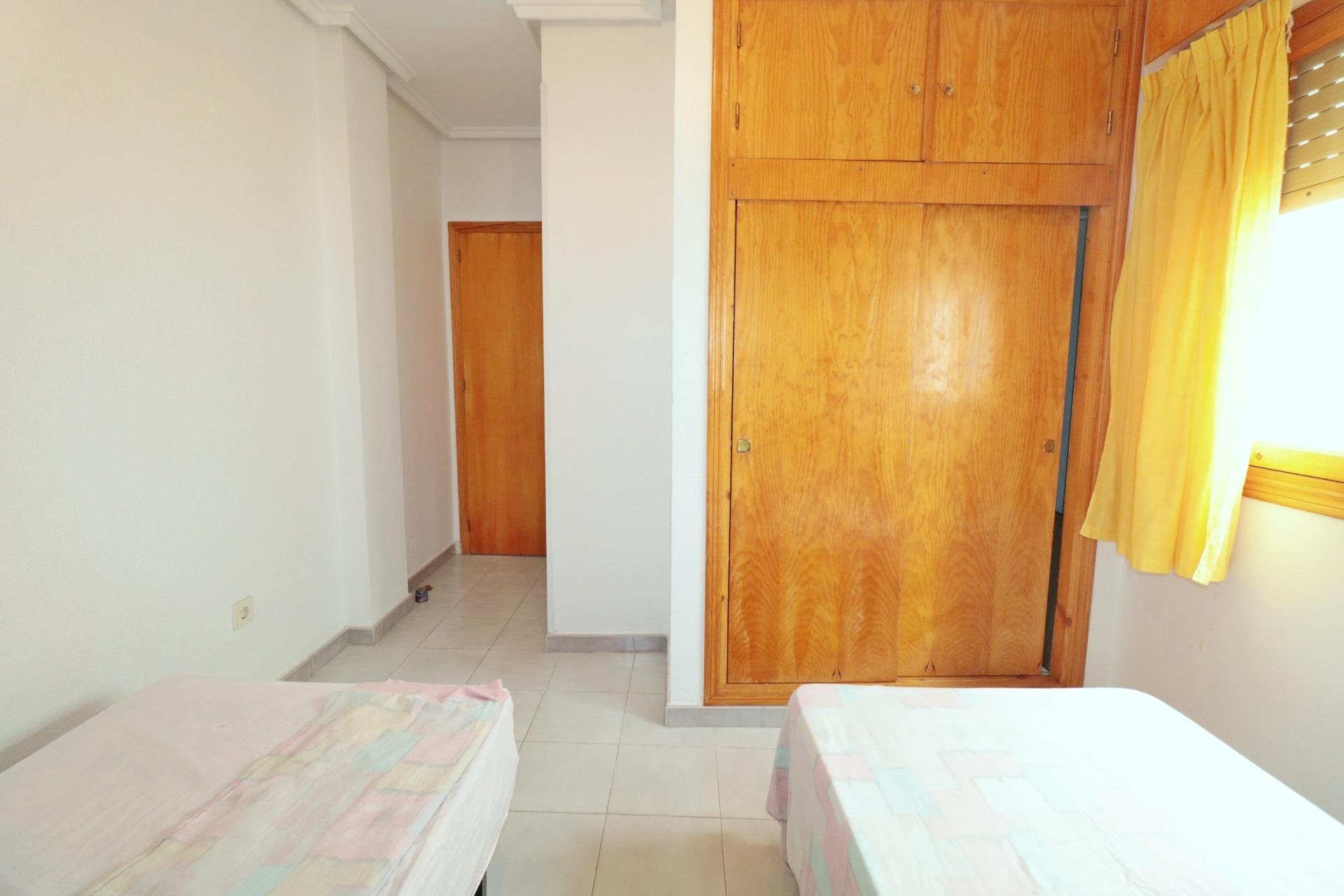 Resale - Bungalow -
Torrevieja - Acequion