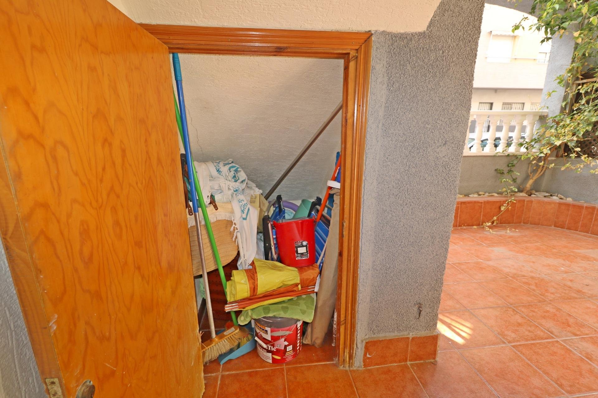 Resale - Bungalow -
Torrevieja - Acequion