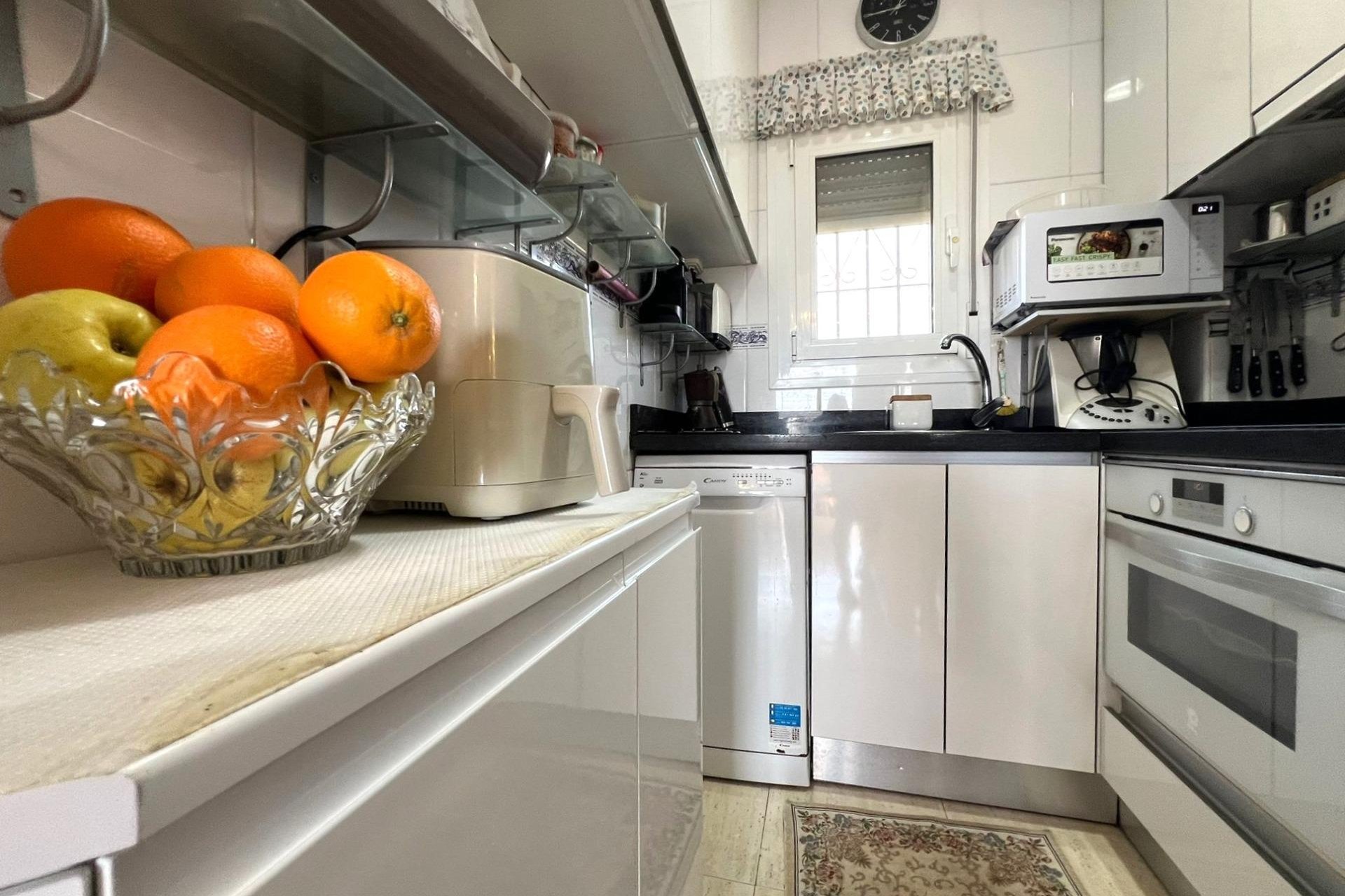 Resale - Bungalow -
Torrevieja - Aguas Nuevas