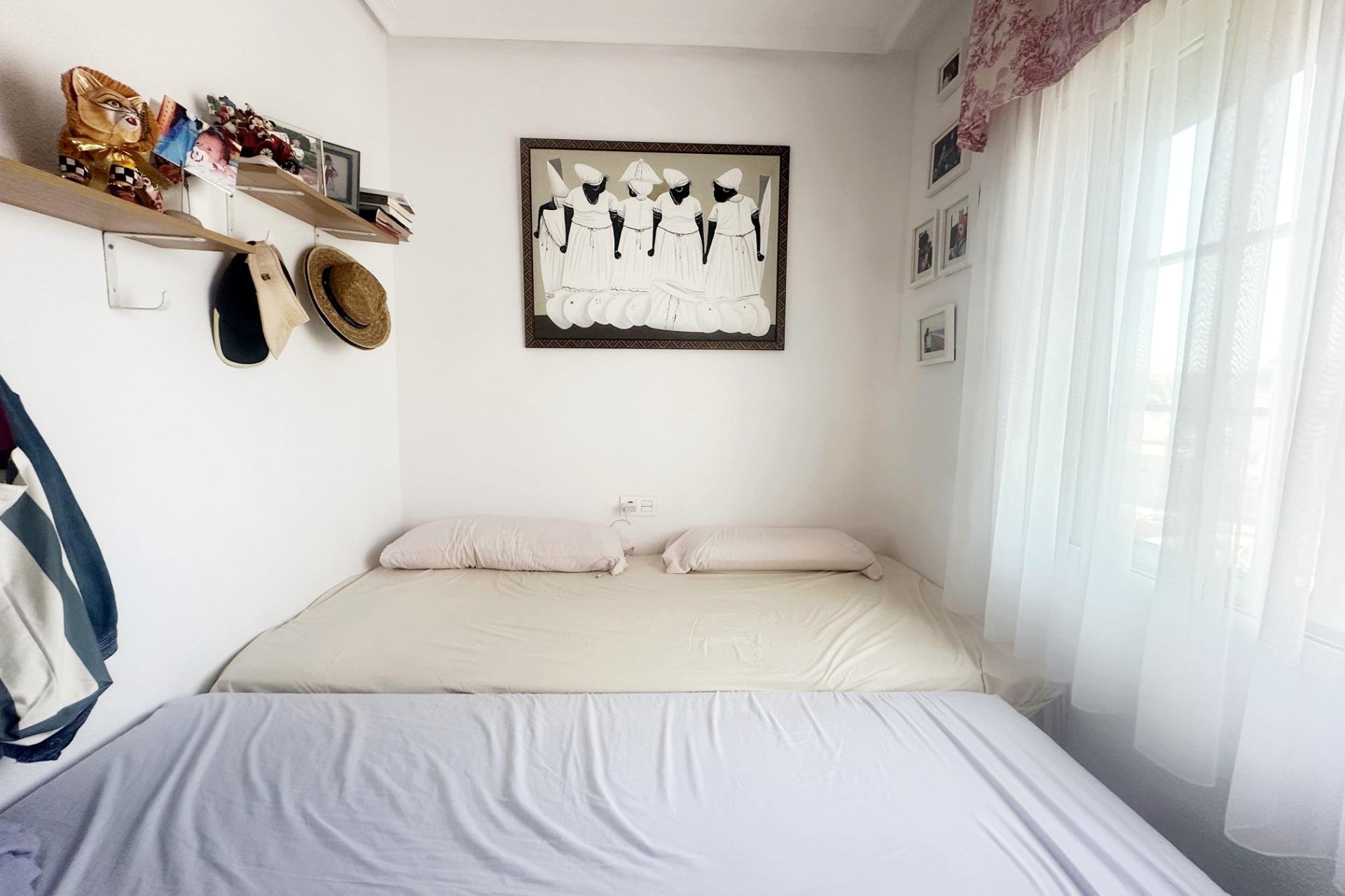Resale - Bungalow -
Torrevieja - Aguas Nuevas