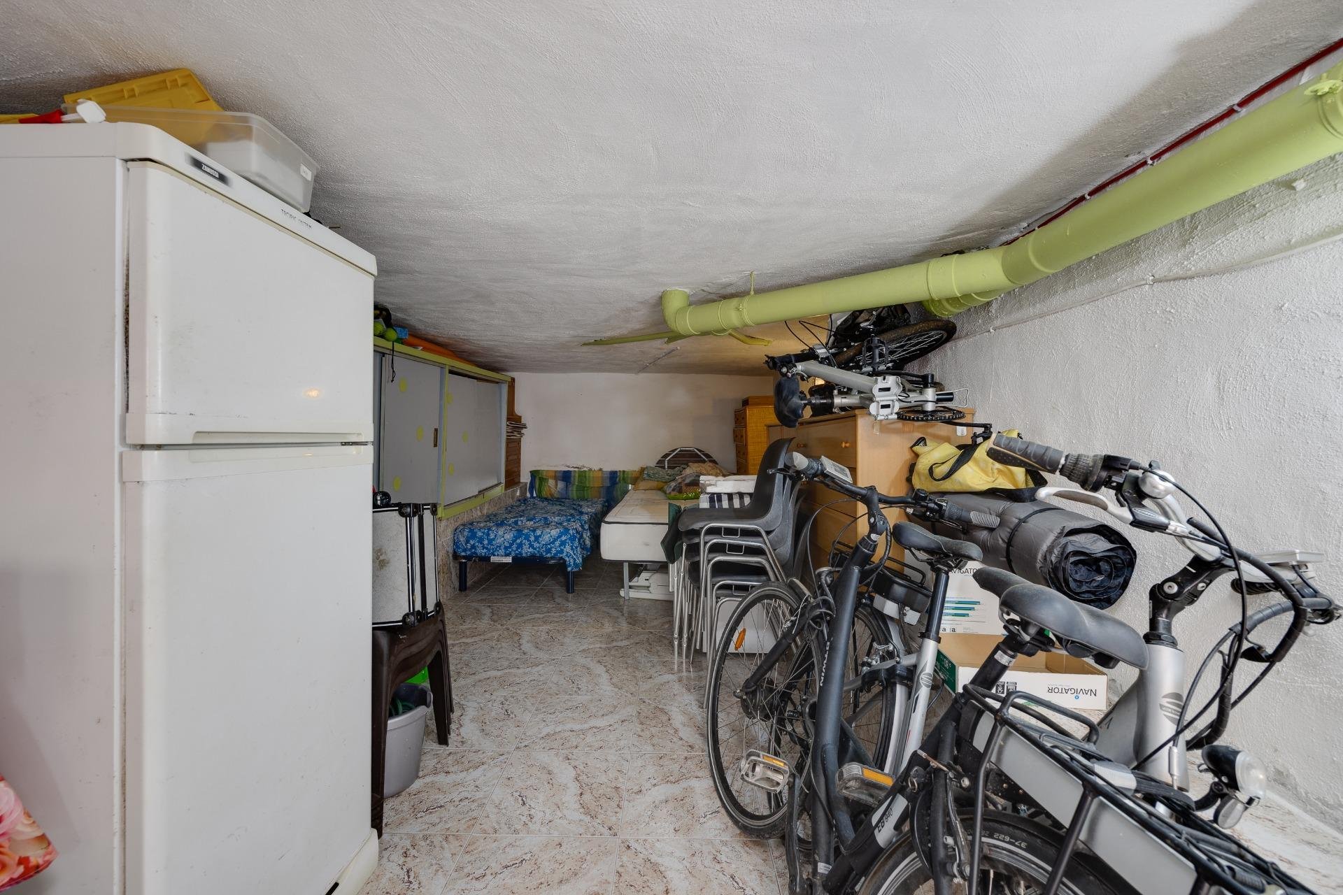 Resale - Bungalow -
Torrevieja - Aguas Nuevas